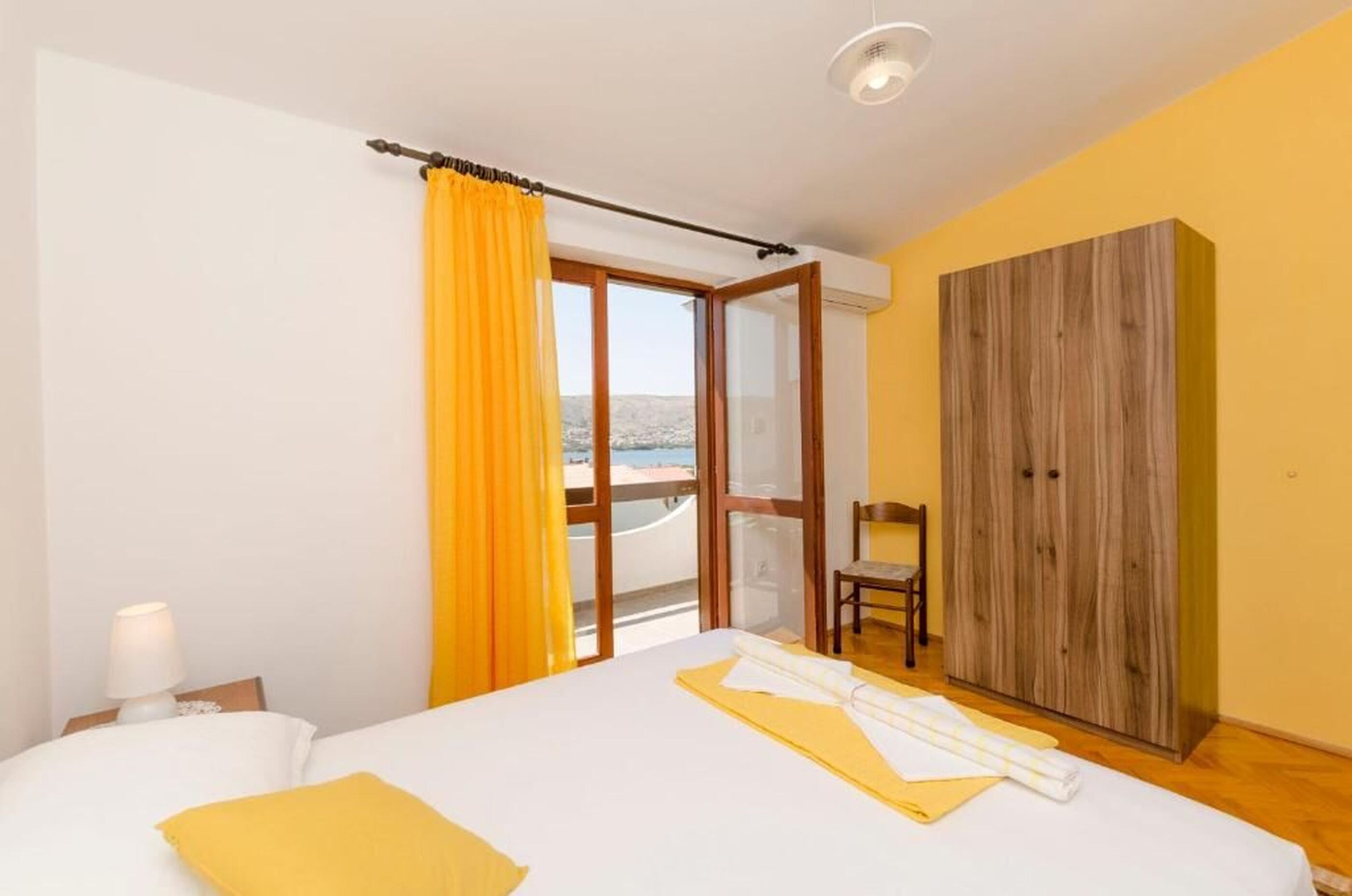 Apartments Špavalo 57361-A4