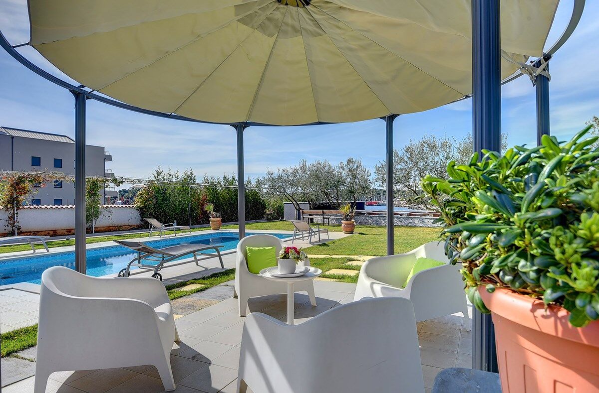 Villa Contessa Del Mar 74042-K1