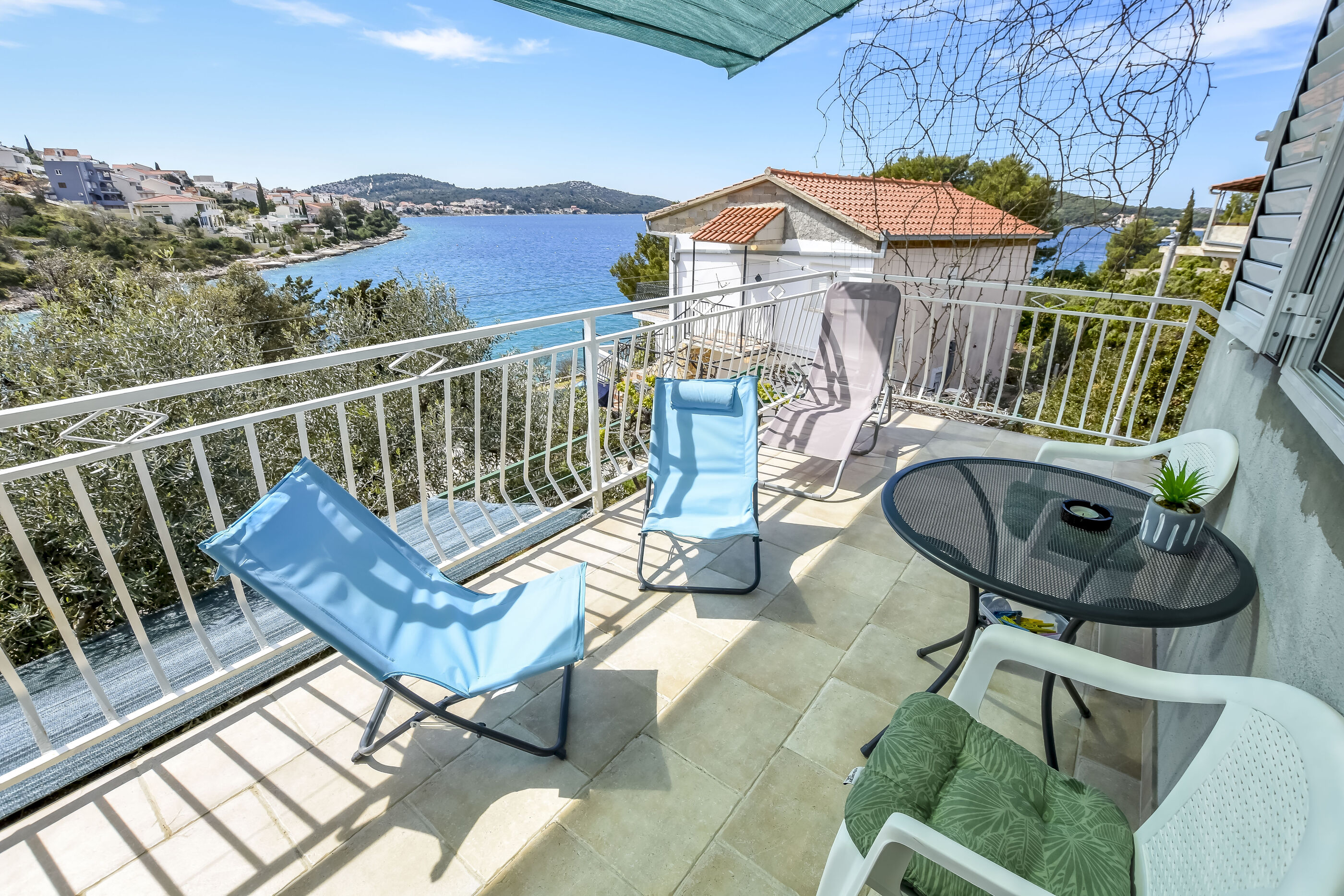Apartment Seafront Apartments 79671-A1