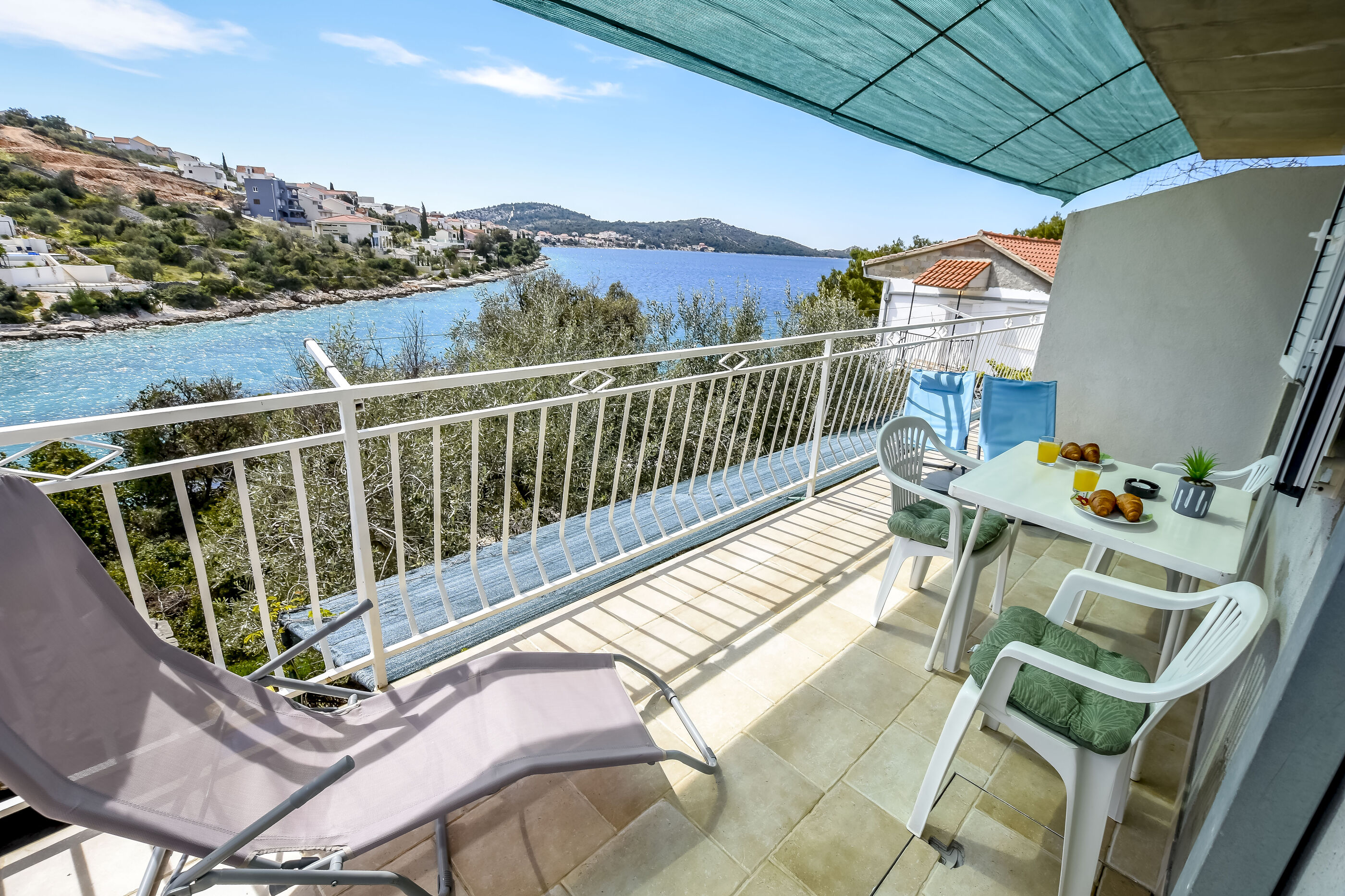 Apartment Seafront Apartments 79671-A2