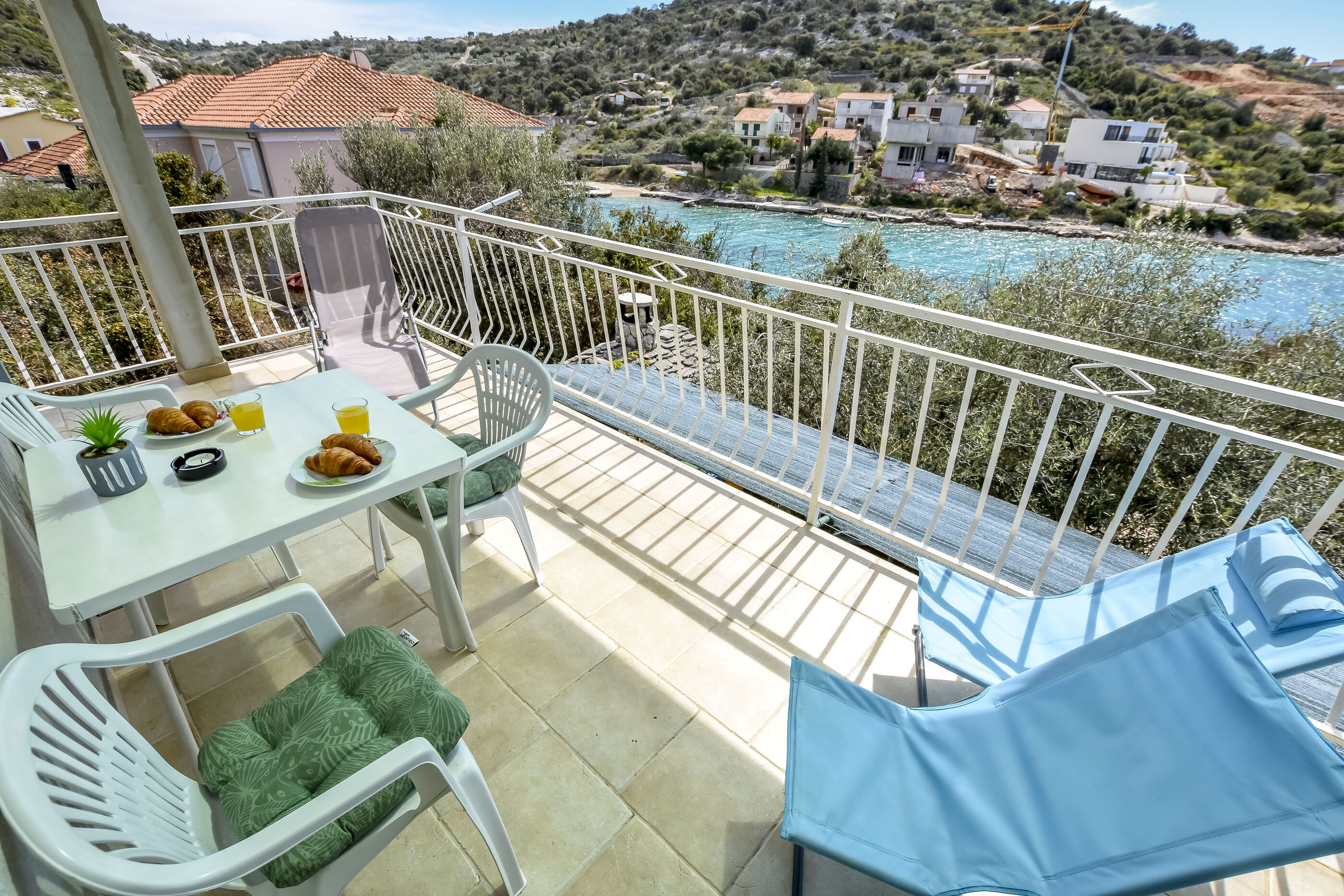 Apartment Seafront Apartments 79671-A2