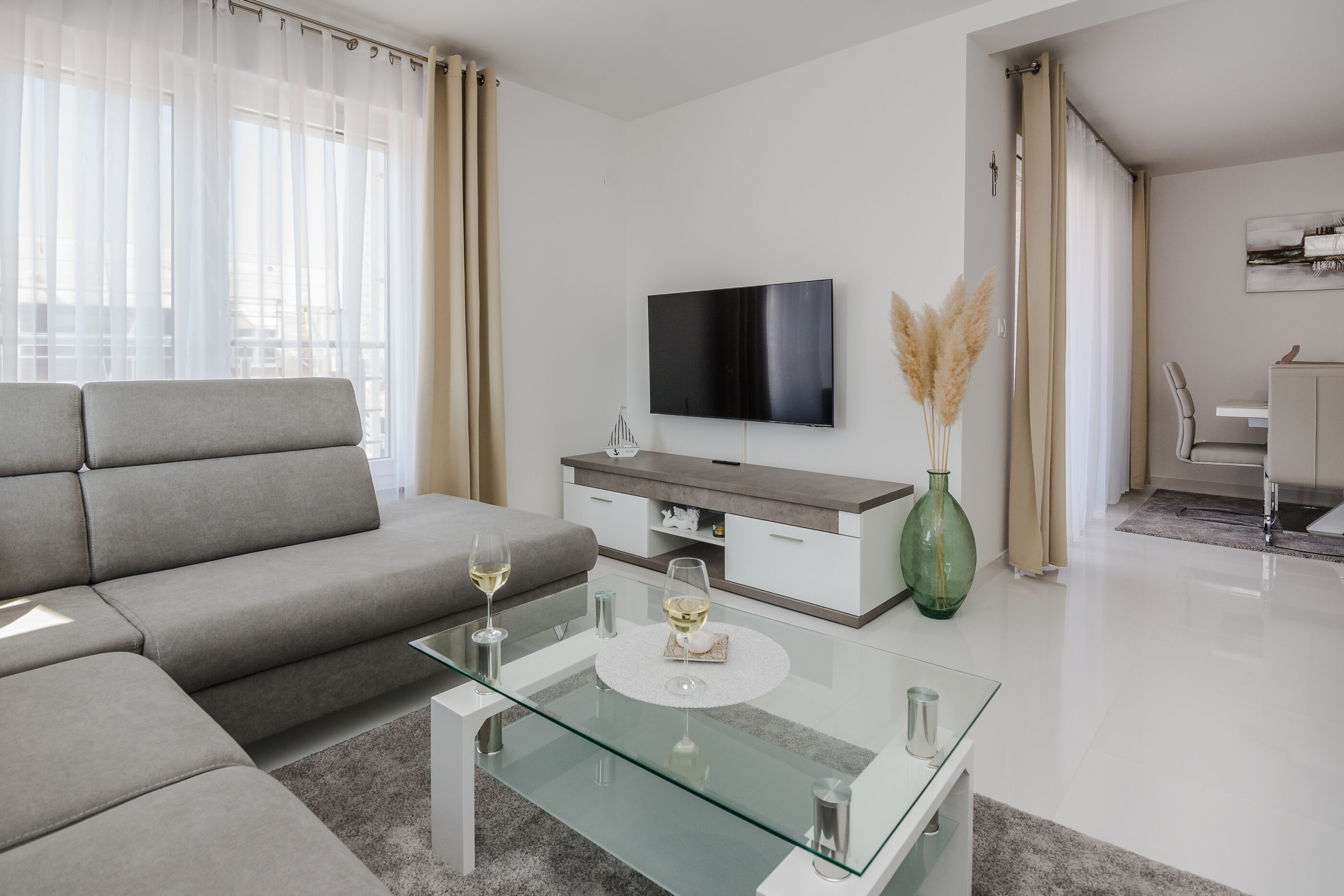 Apartments Gavran 33489-A1