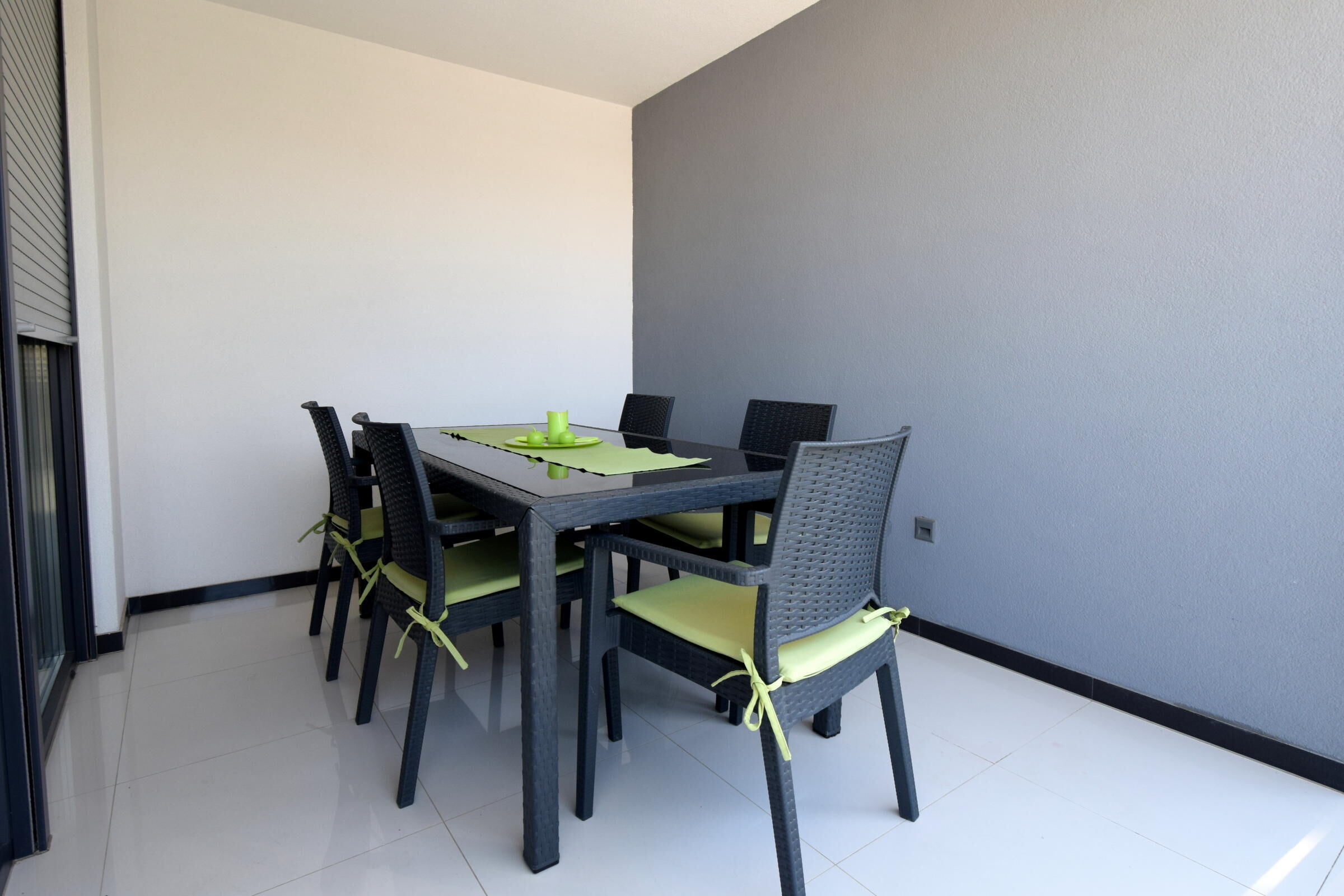 Apartment Diva 12283-A1