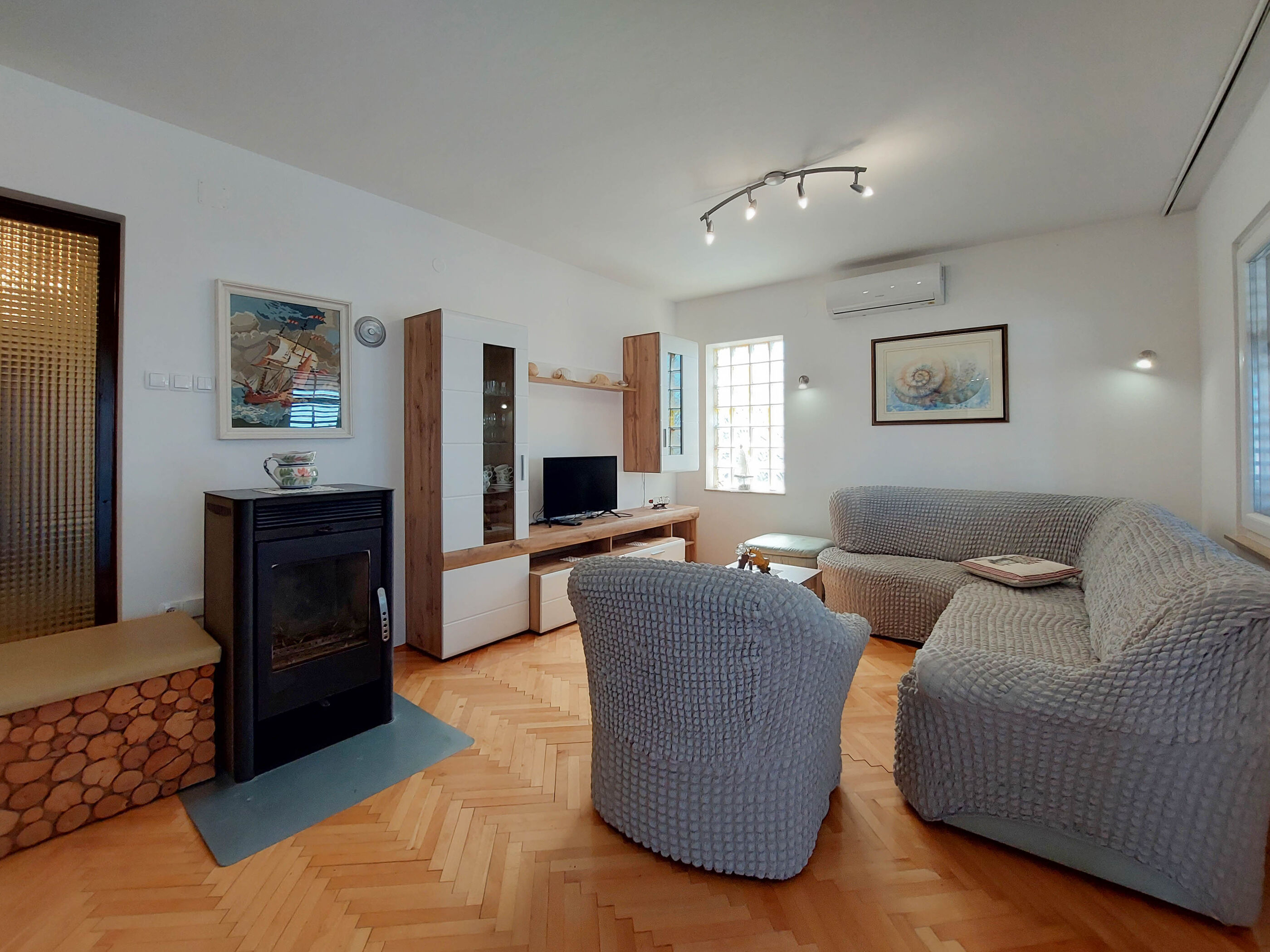 Apartment Neda 86161-A1