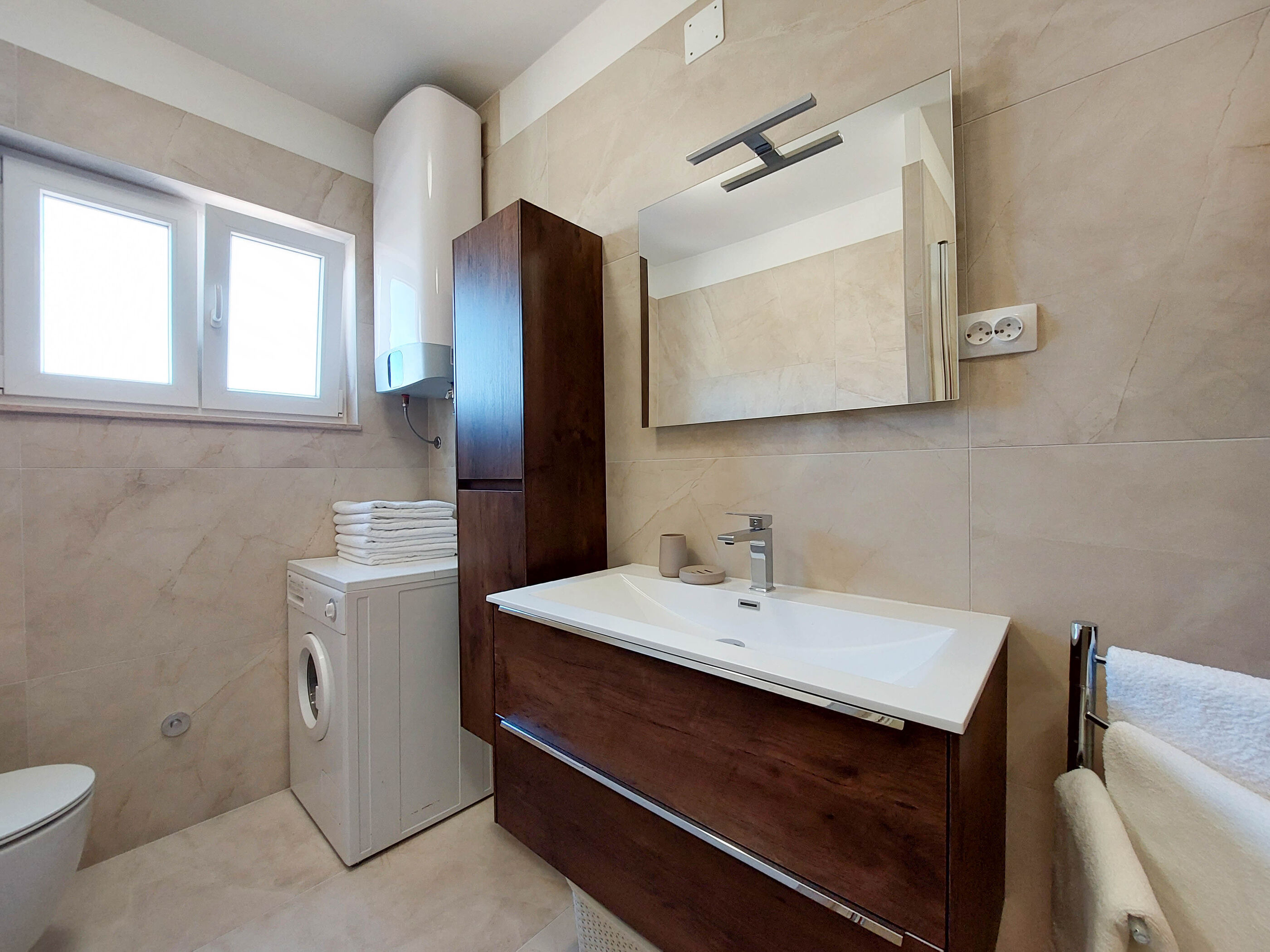 Apartment Neda 86161-A1