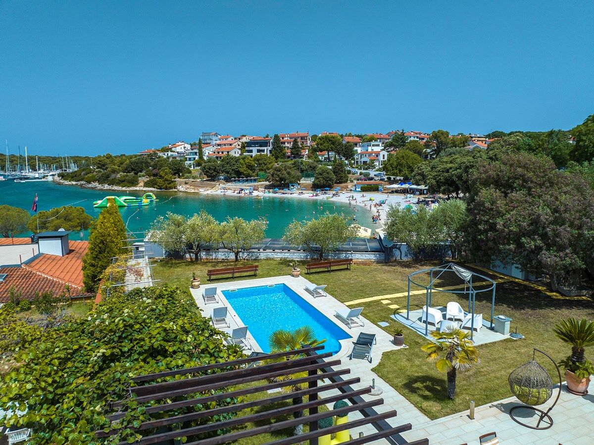 Villa Contessa Del Mar 74042-K1