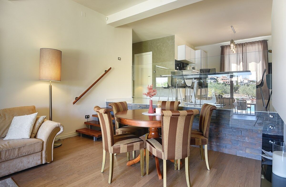 Villa Contessa Del Mar 74042-K1