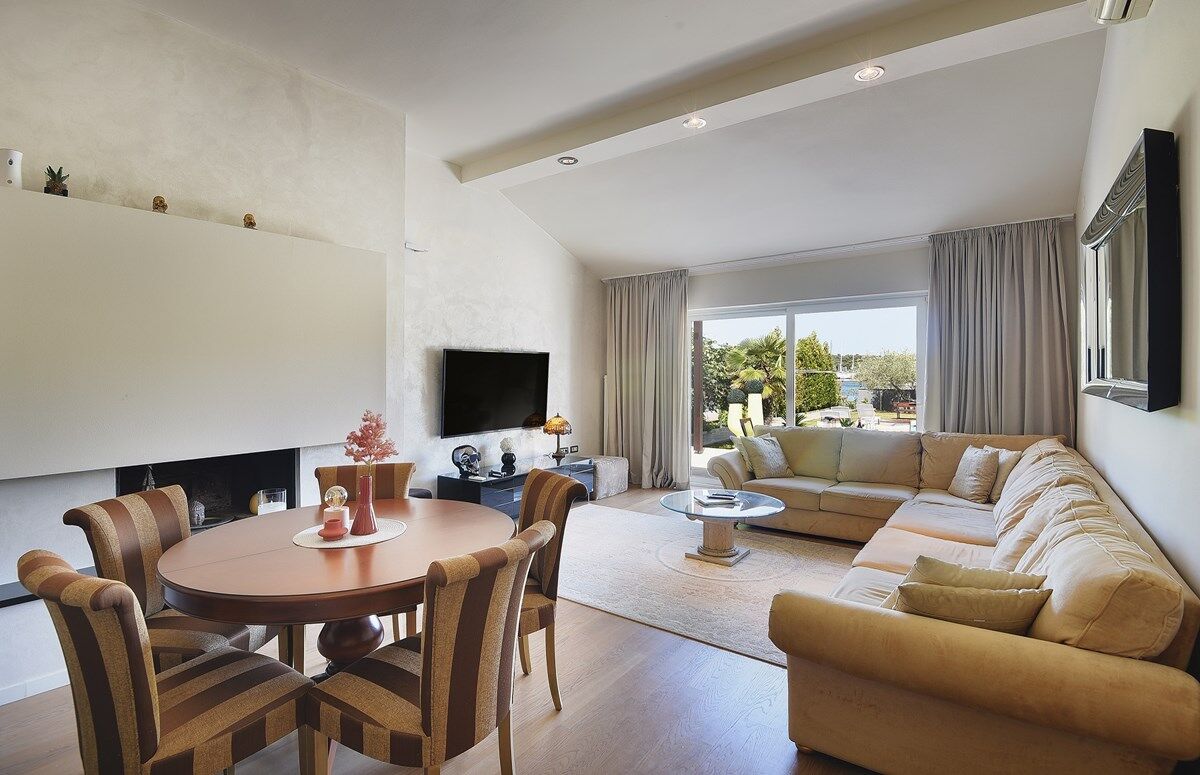 Villa Contessa Del Mar 74042-K1