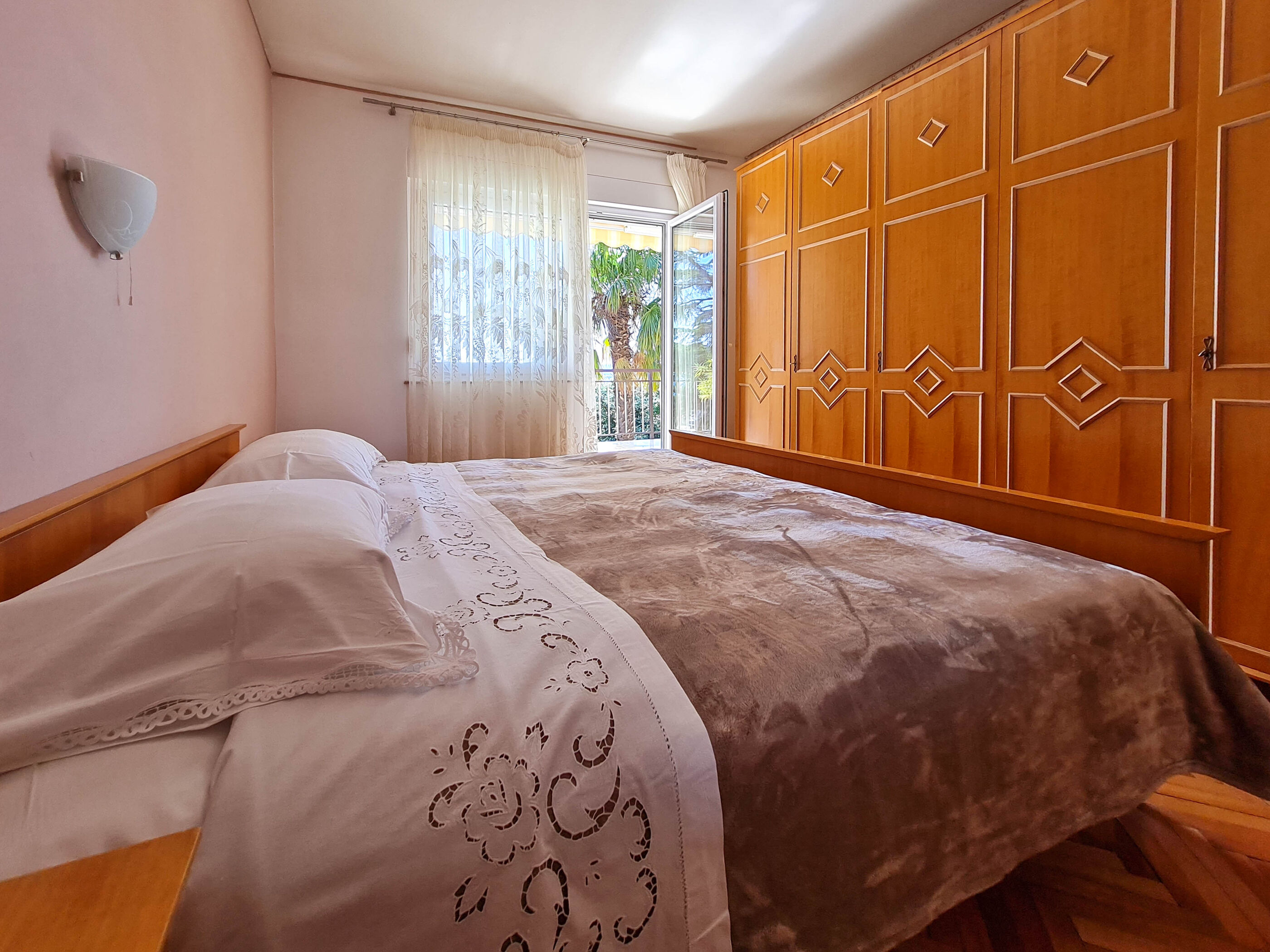 Apartments Antony 62466-A1