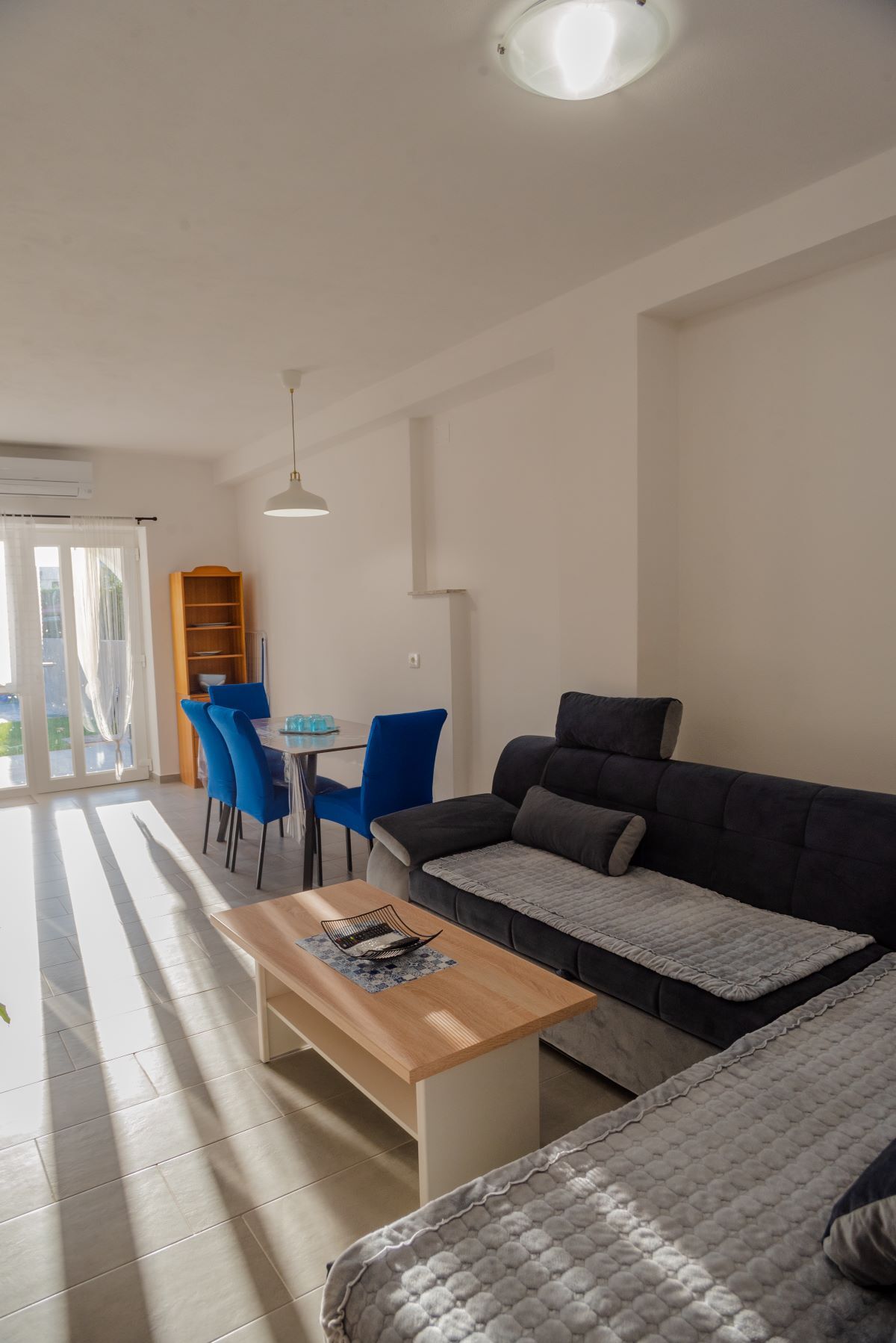Apartments Sabrina 90328-A1