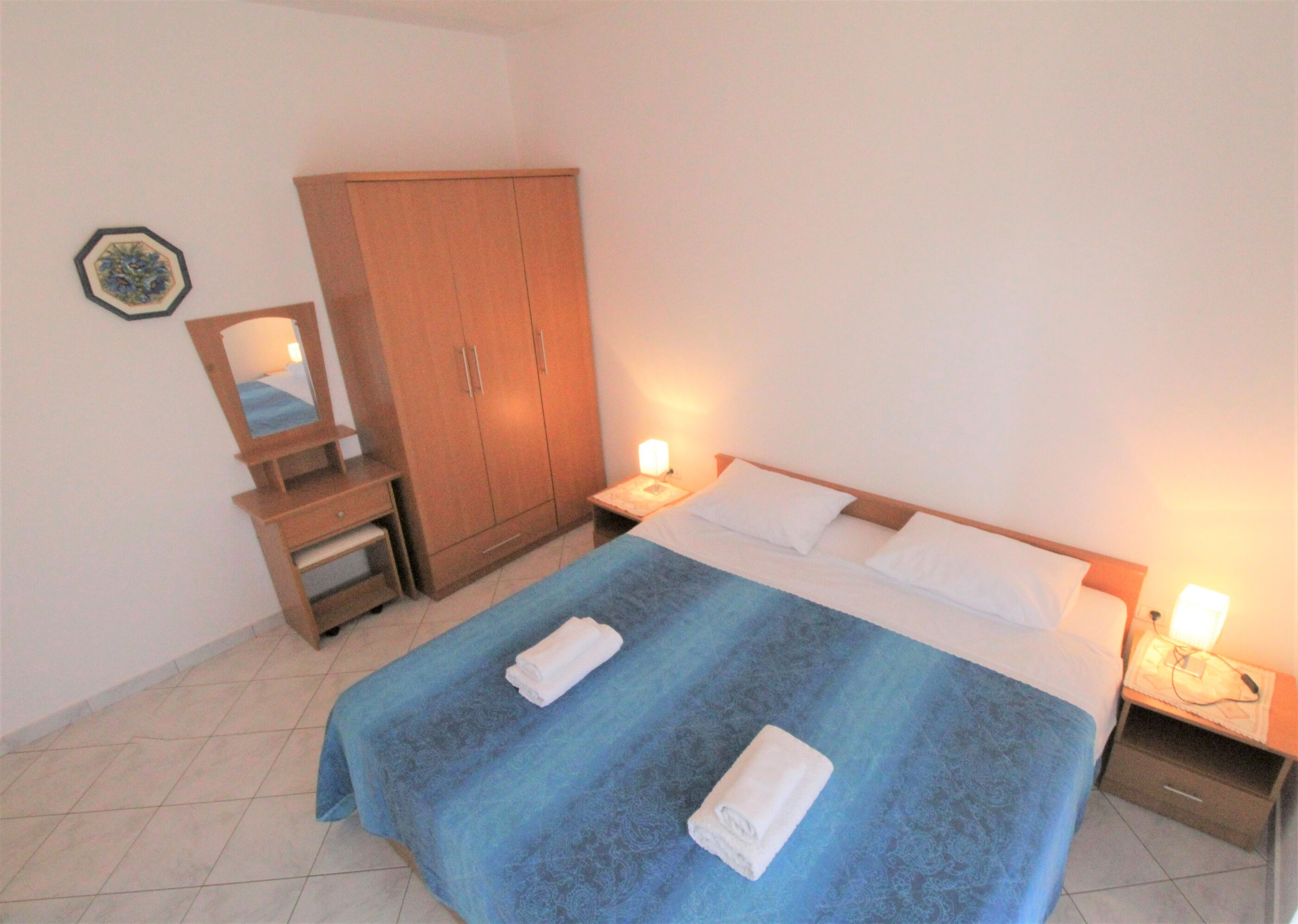 Apartments Albina Valiza 79179-A3