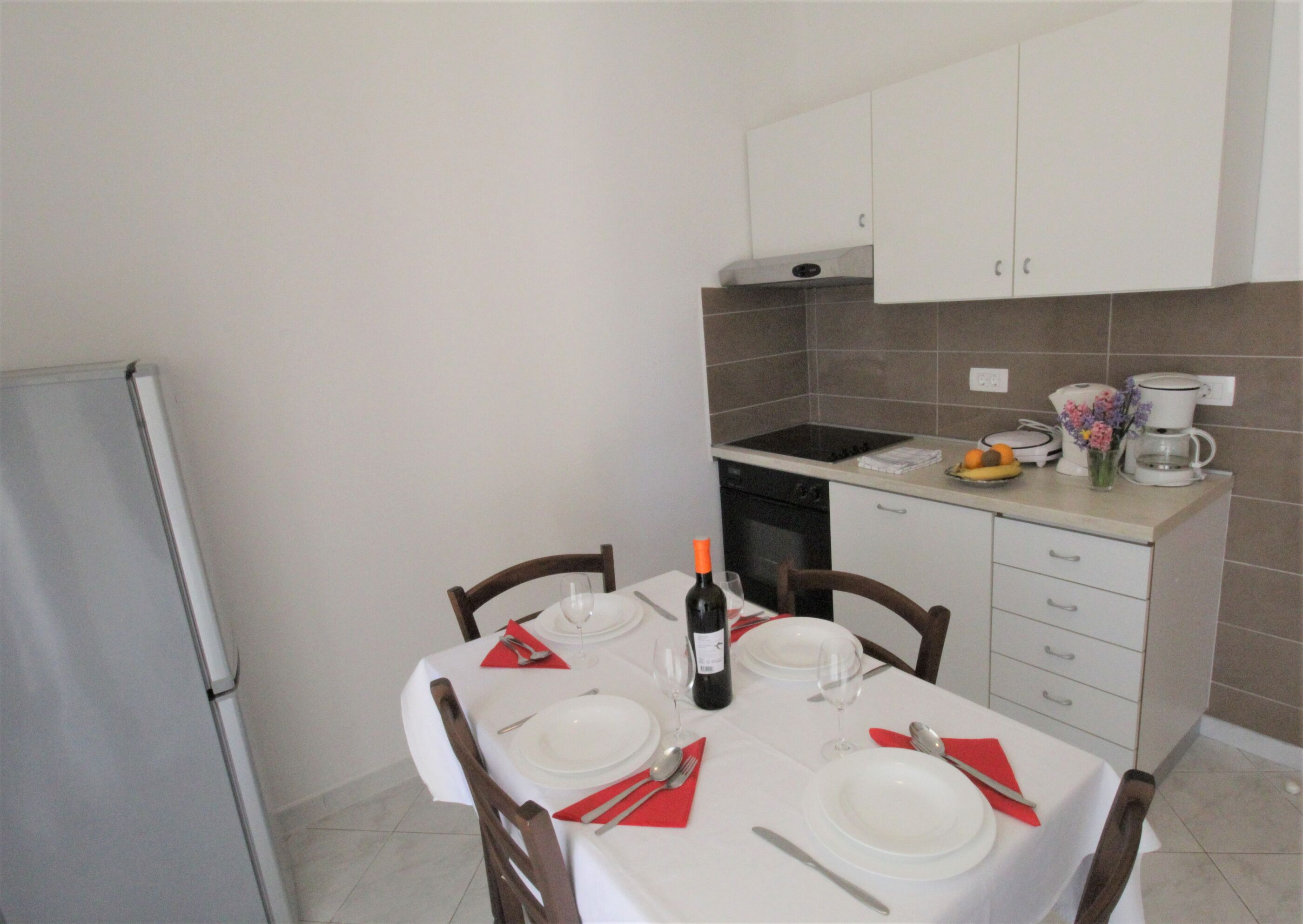 Apartments Albina Valiza 79179-A3