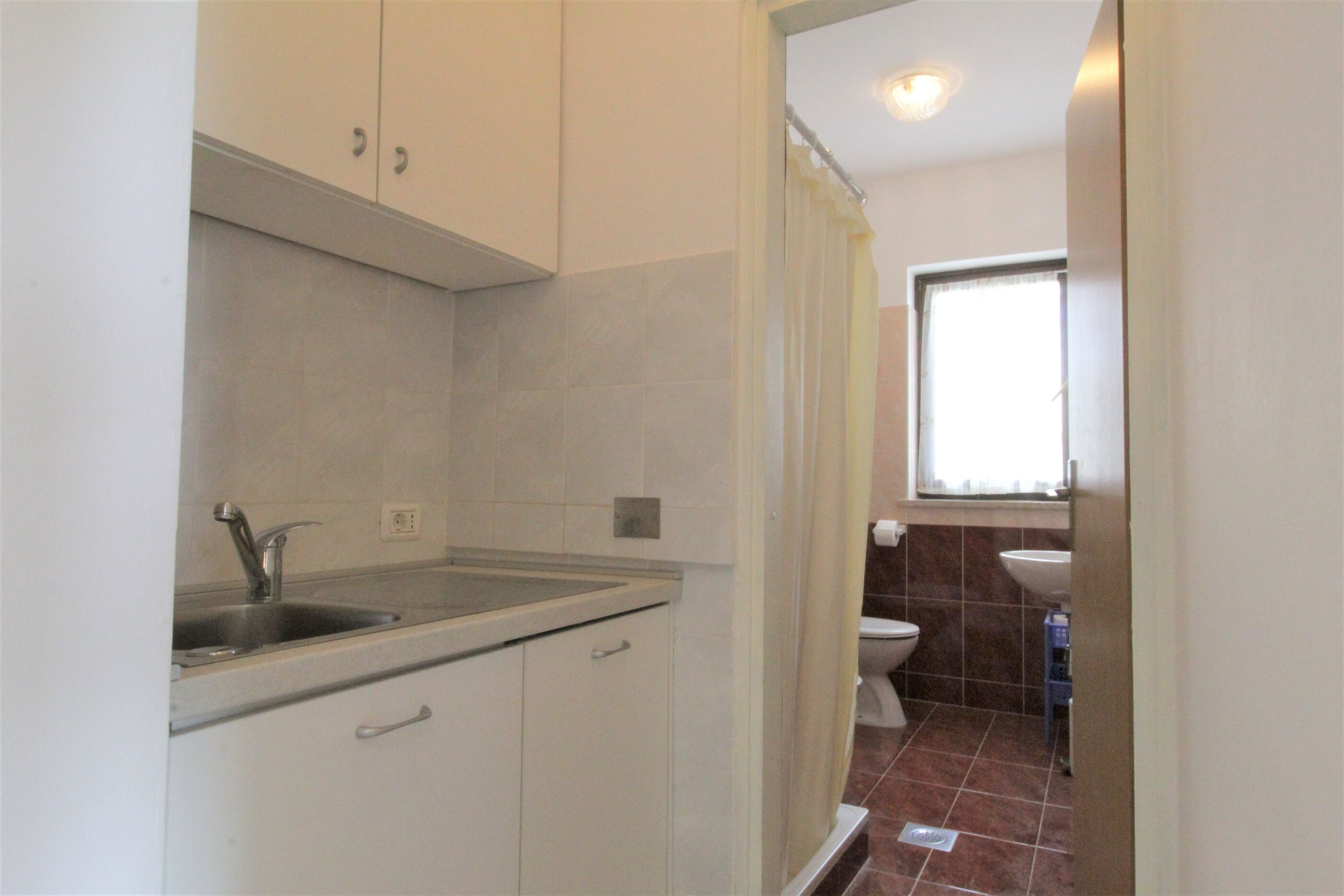 Apartments Albina Valiza 79179-A3