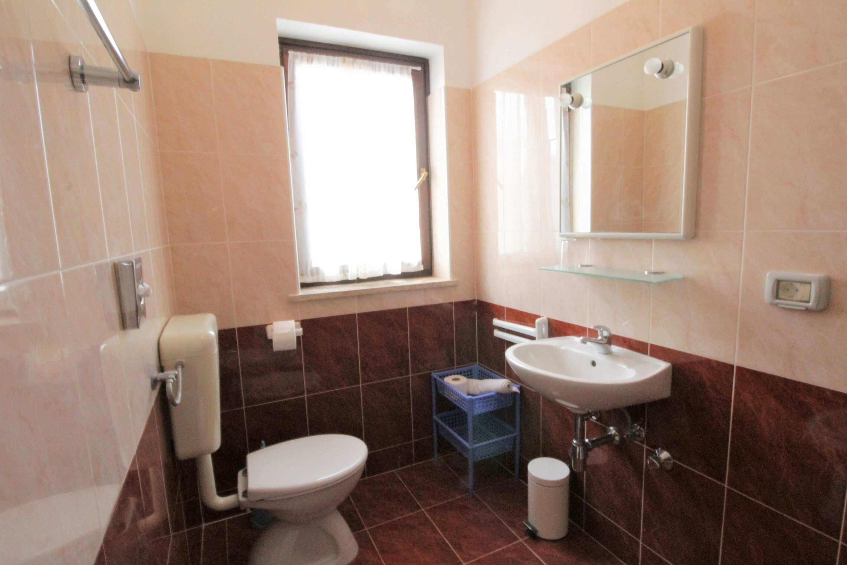 Apartments Albina Valiza 79179-A3