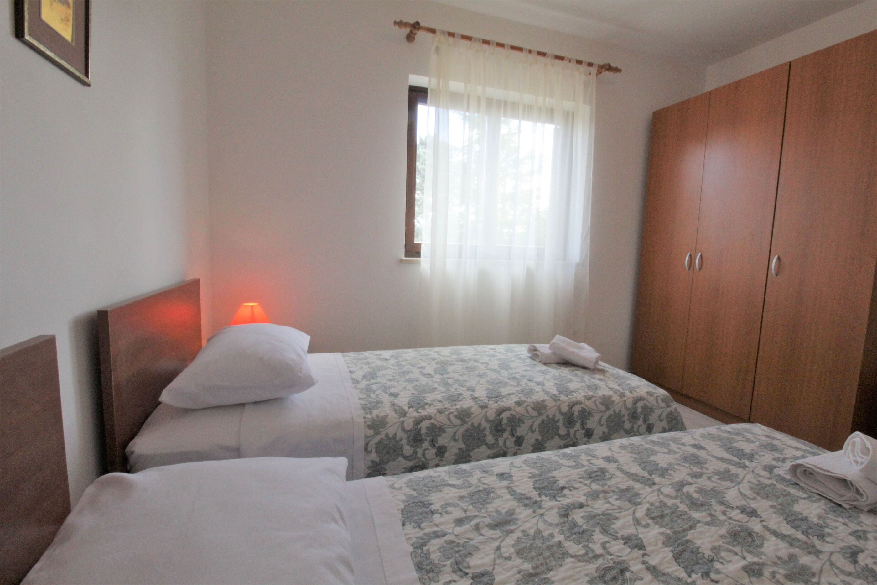 Apartments Albina Valiza 79179-A3