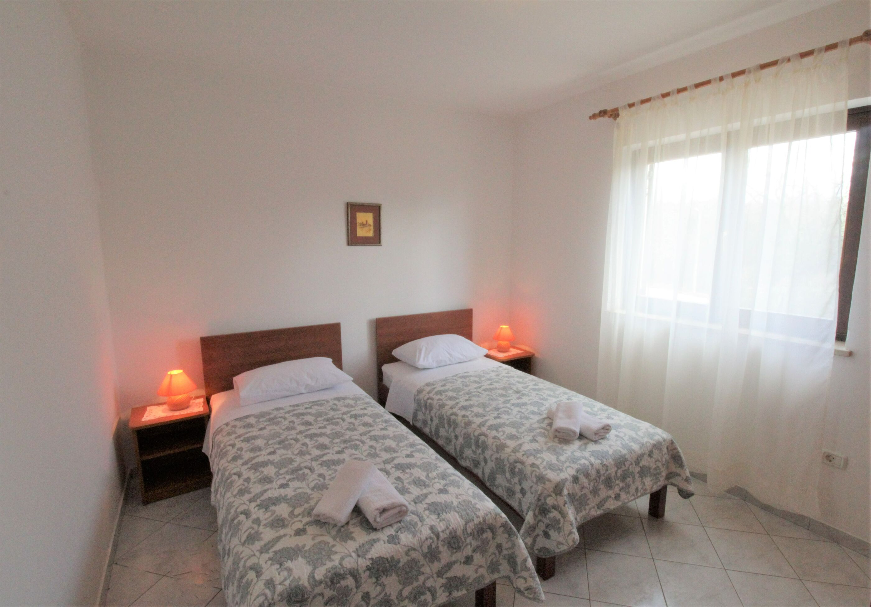 Apartments Albina Valiza 79179-A3