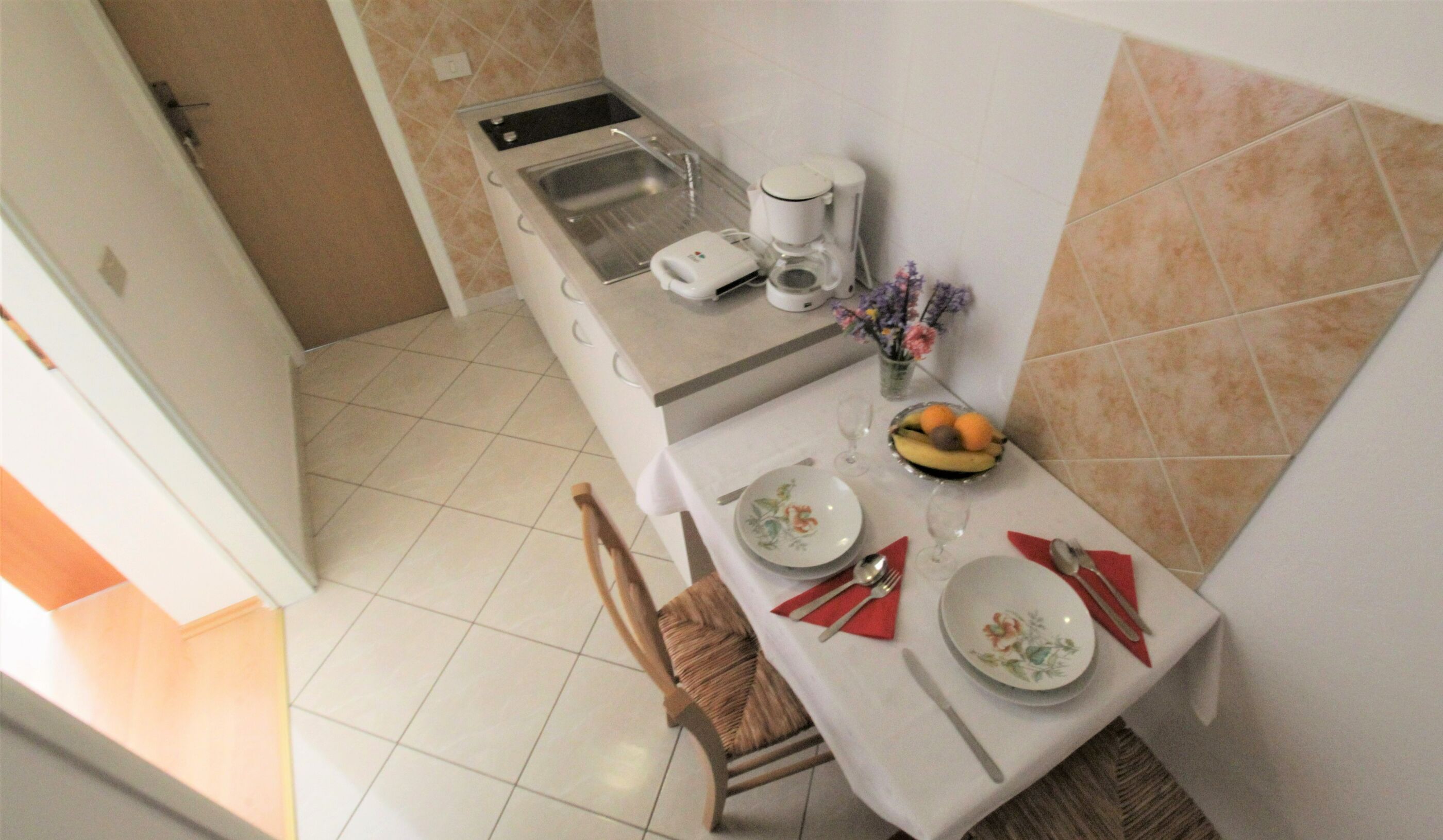 Apartments Albina Valiza 79179-A4