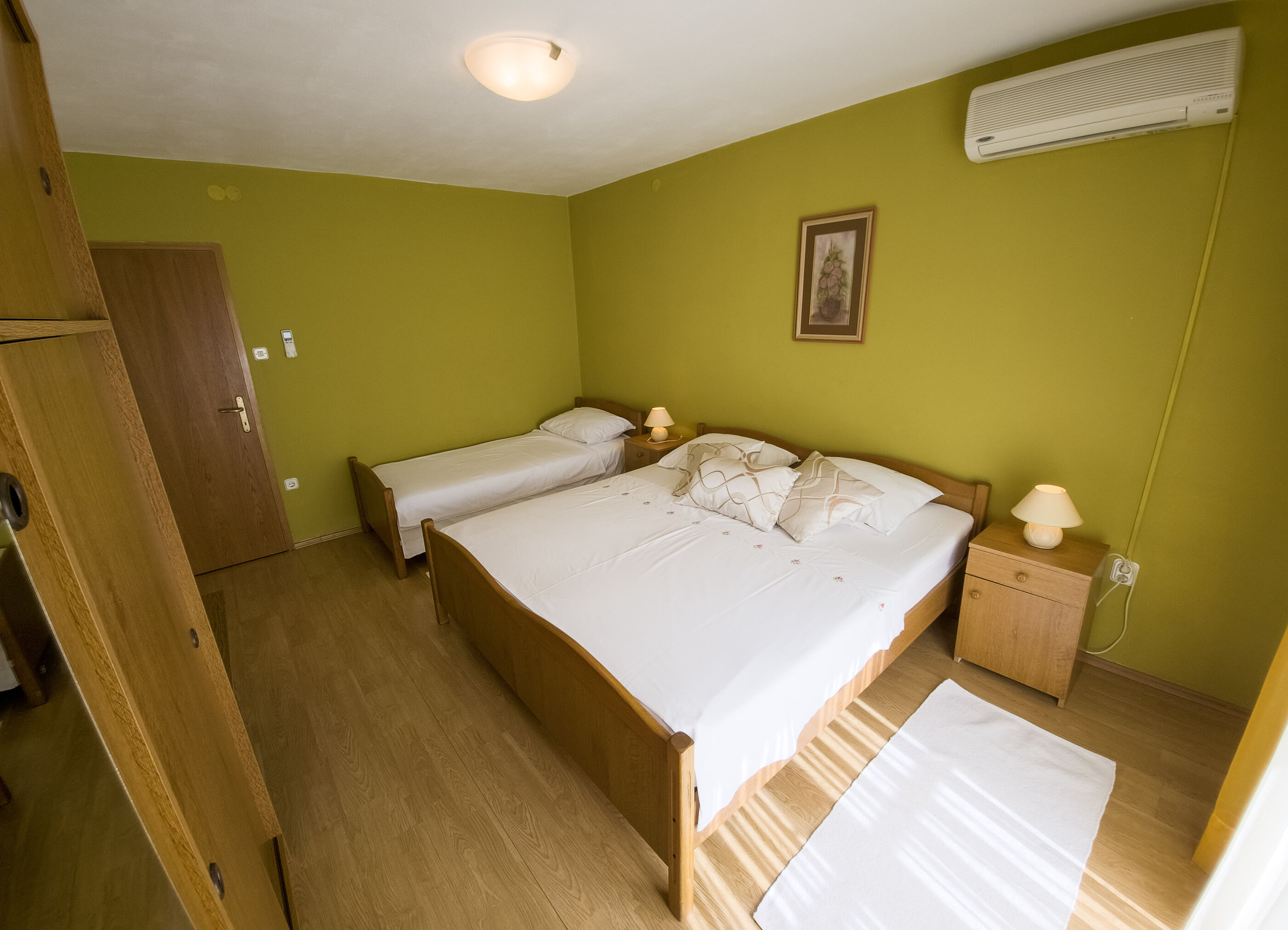 Apartments ČAČIJA 64091-A1