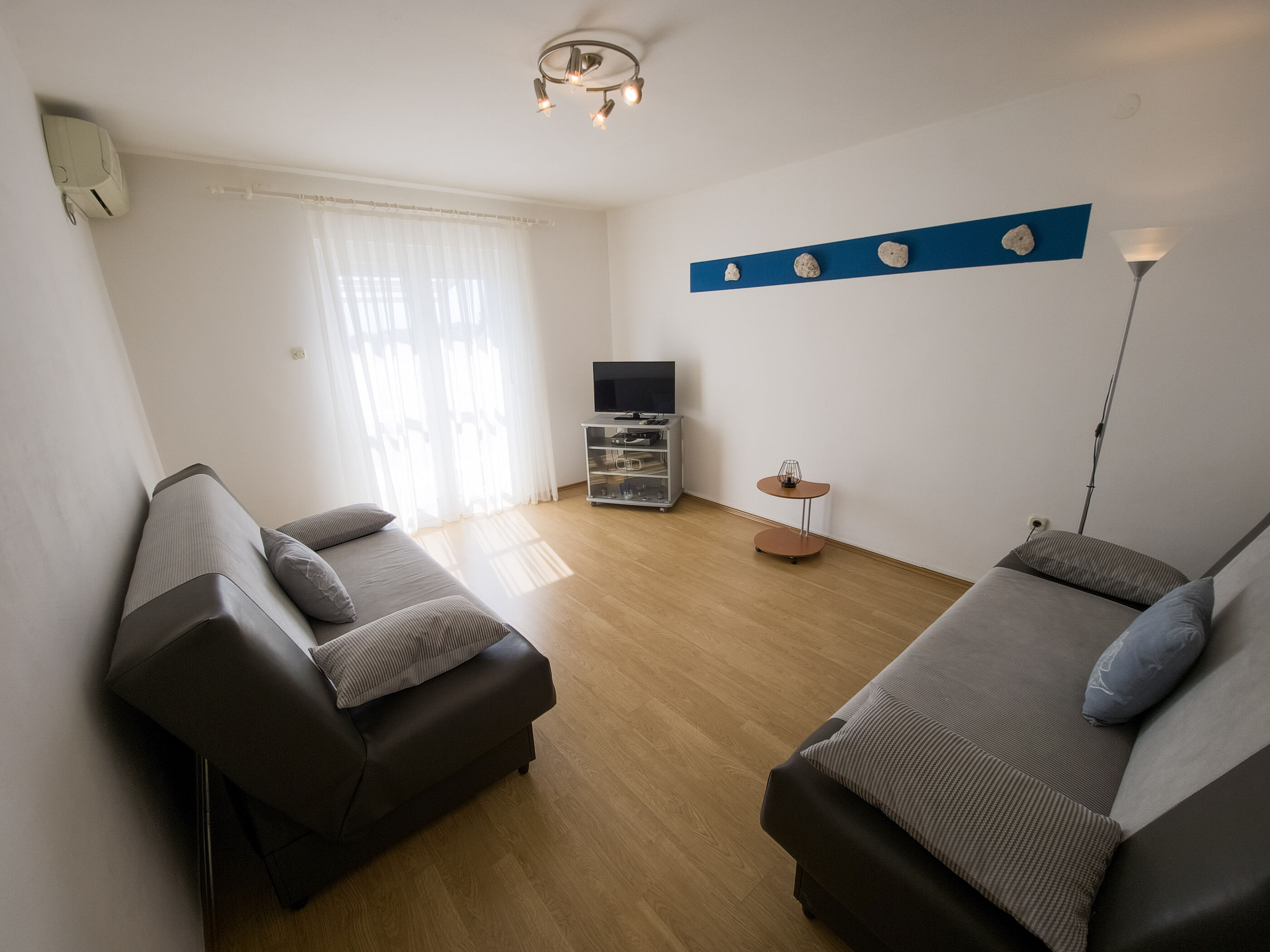 Apartments ČAČIJA 64091-A1