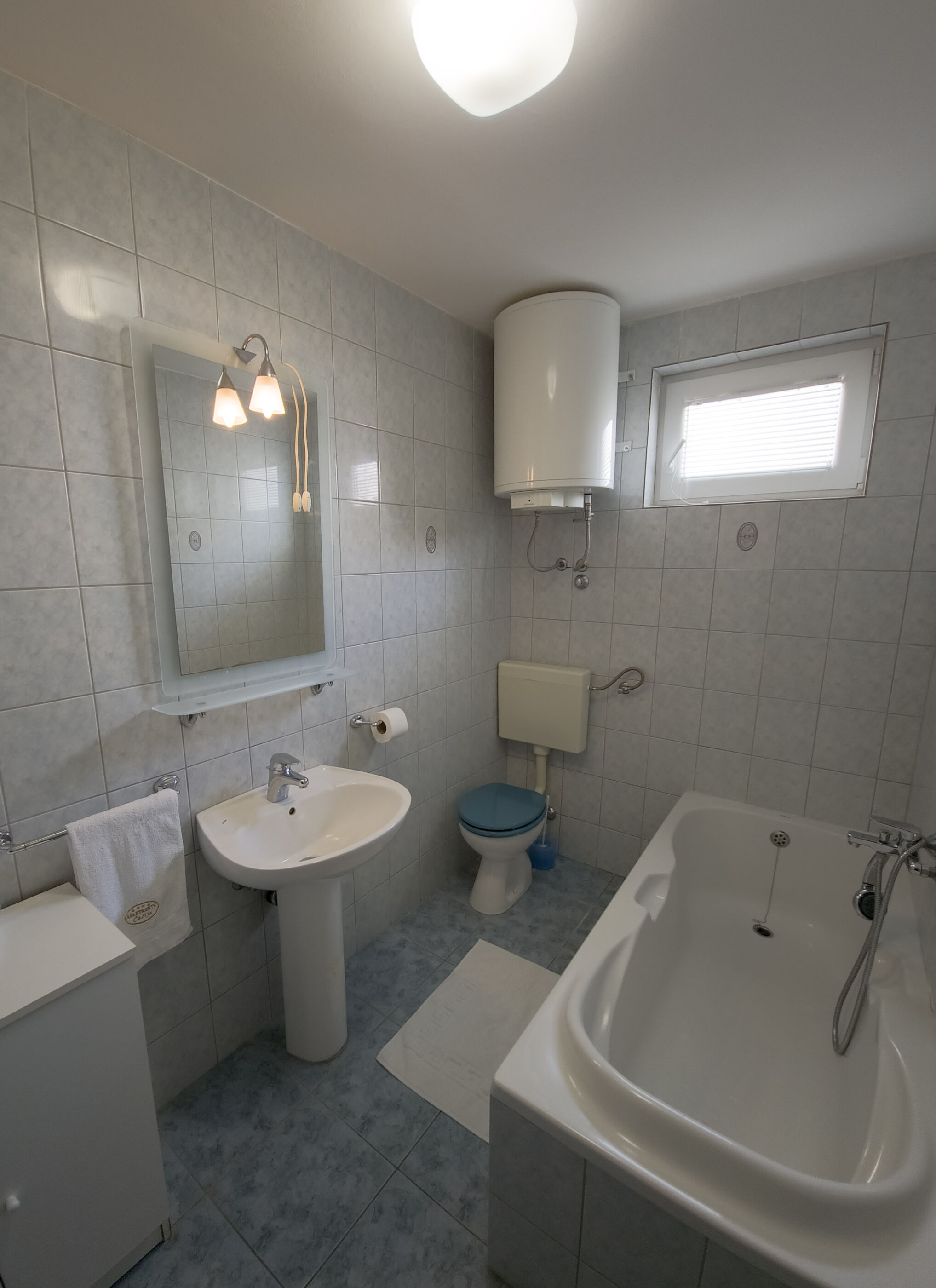 Apartments ČAČIJA 64091-A1