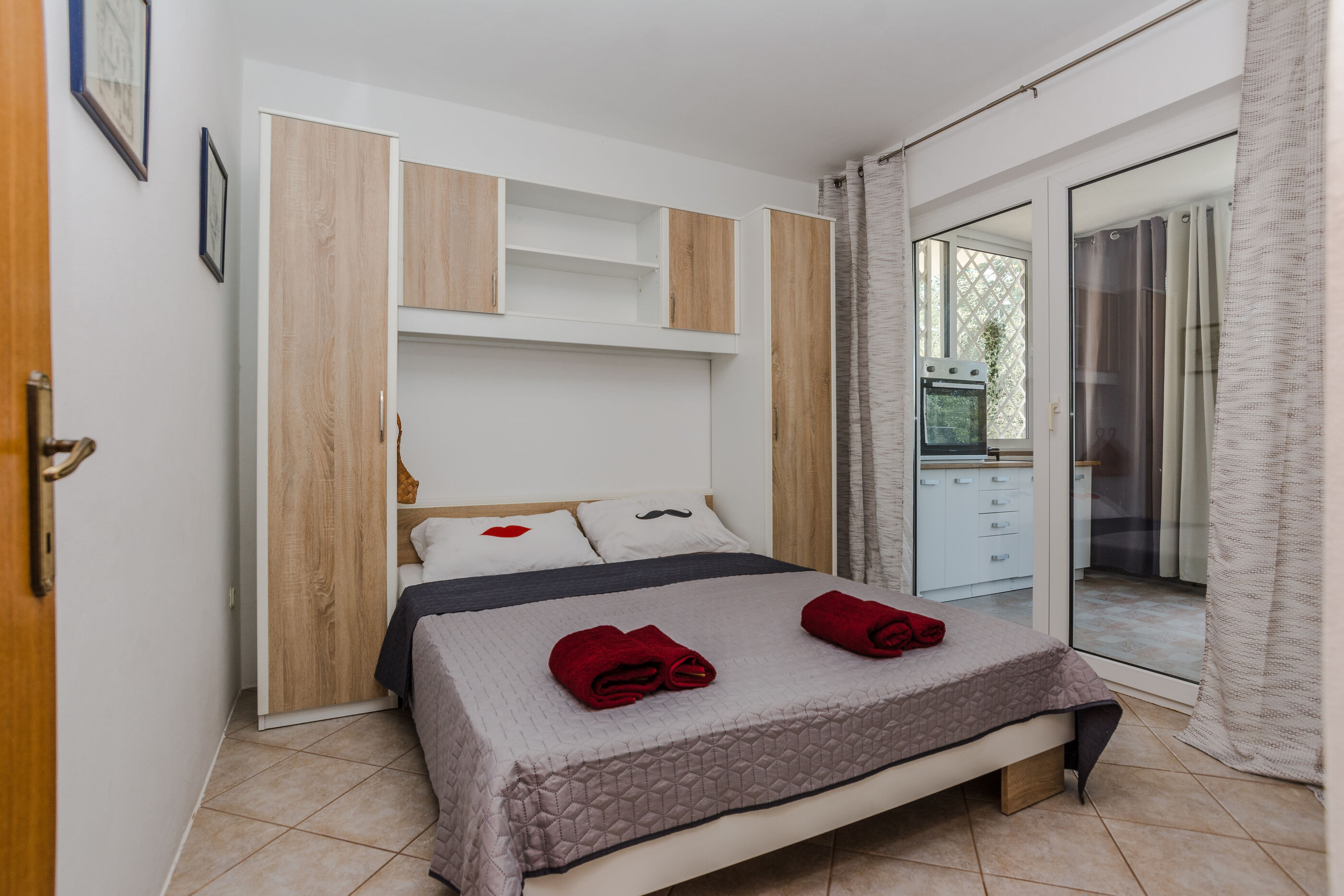 Apartments Jagunic 33482-A1