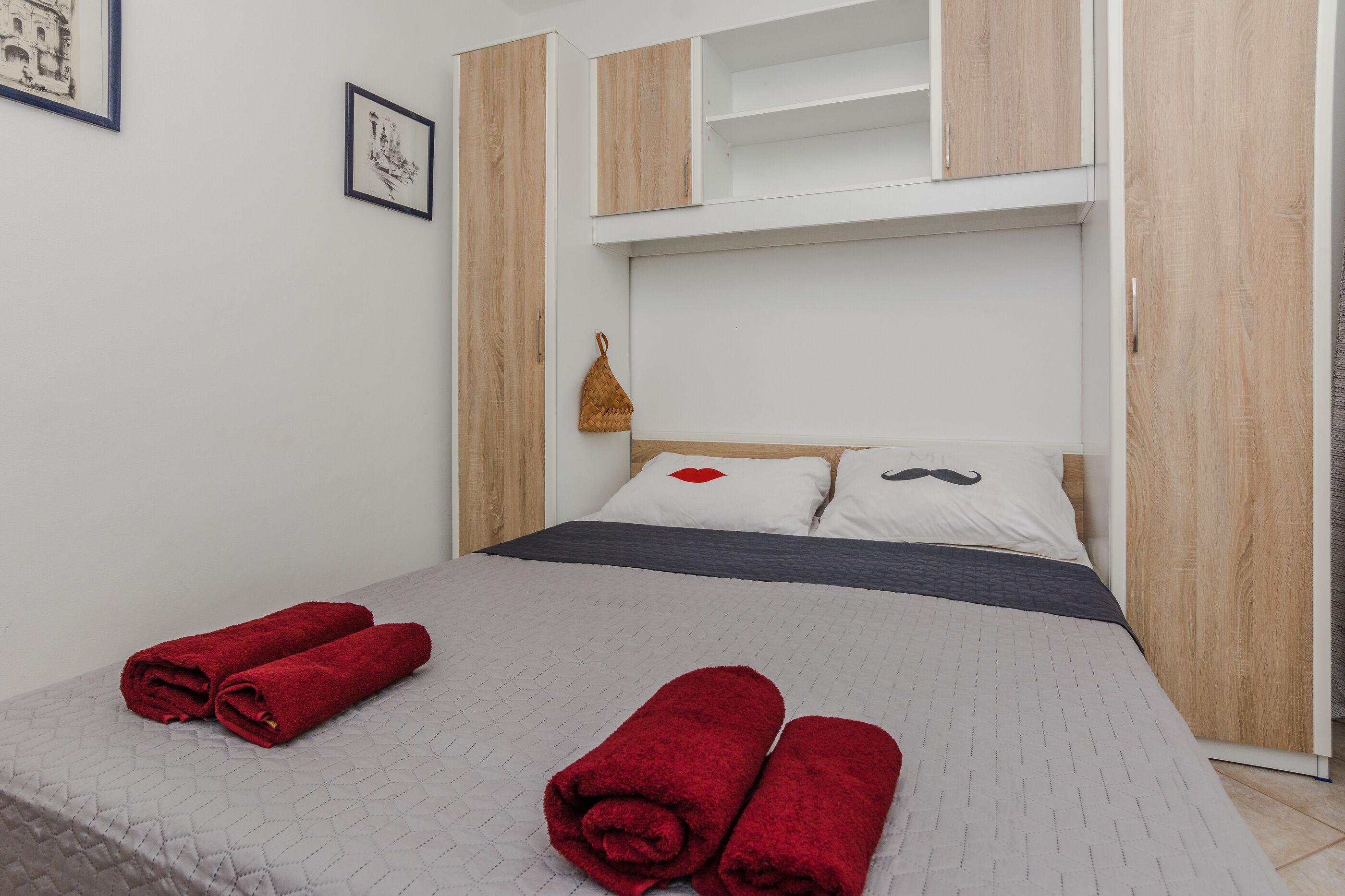Apartments Jagunic 33482-A1
