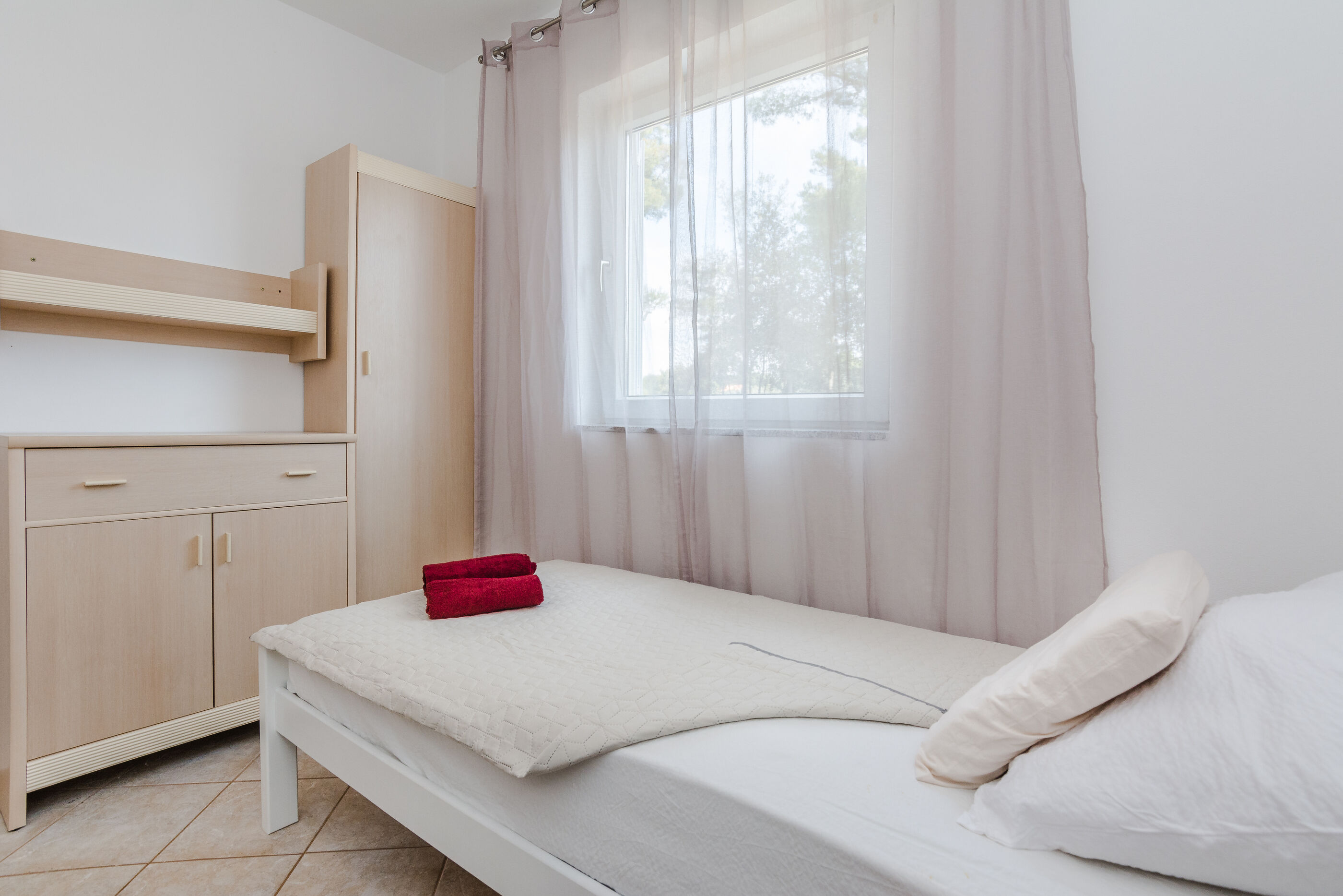 Apartments Jagunic 33482-A1
