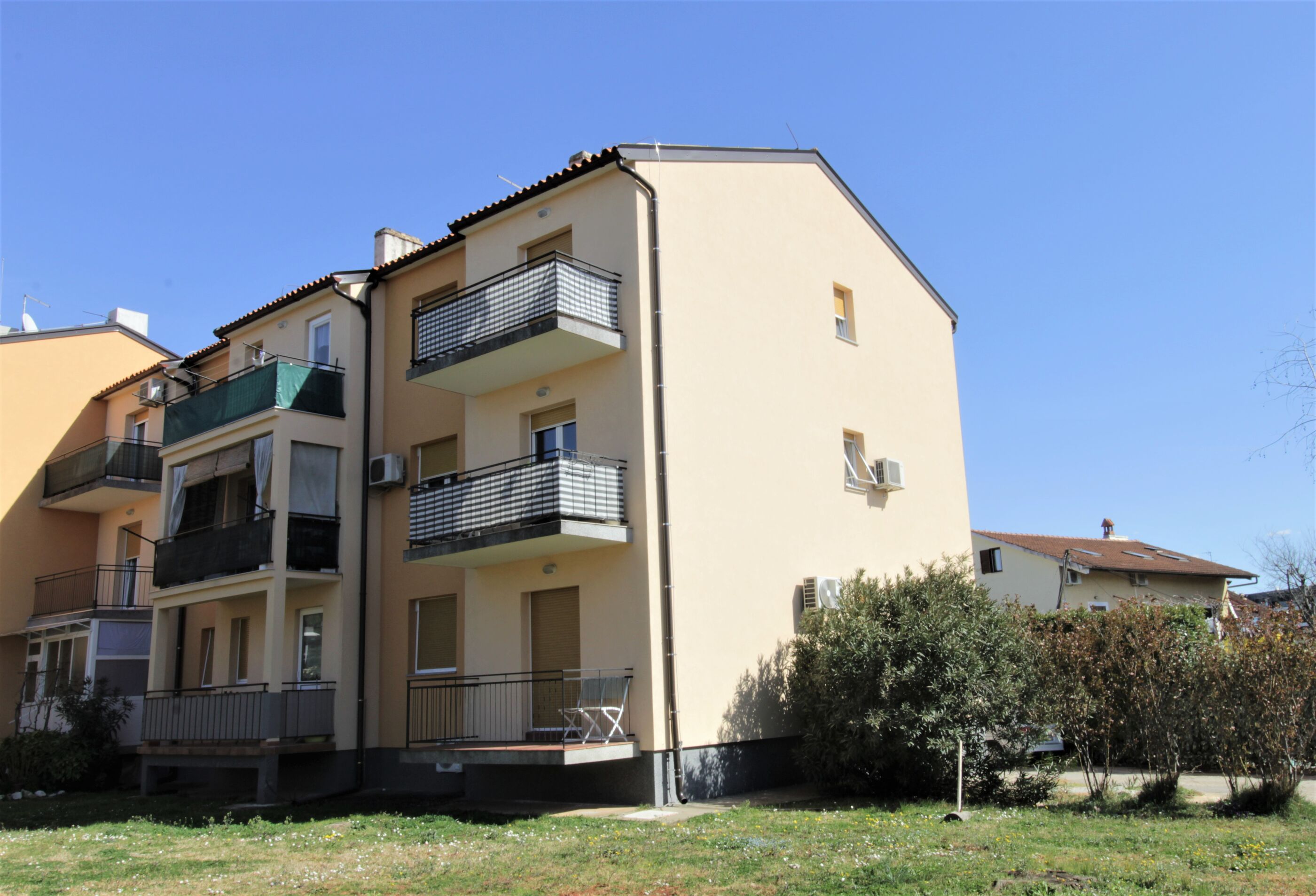 Apartment Tina 90324-A1