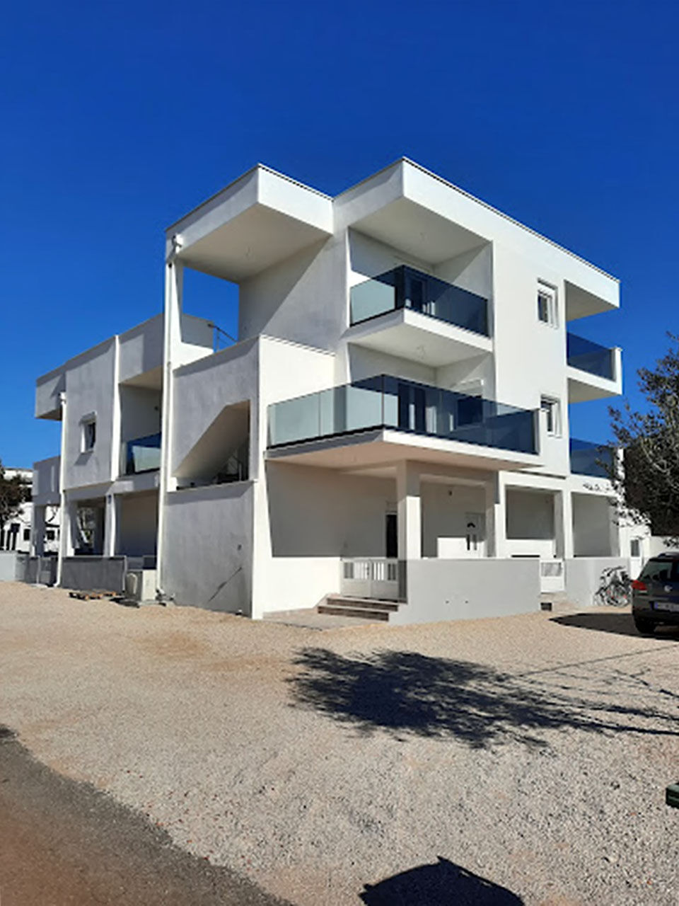Apartments Ivica 93751-A2