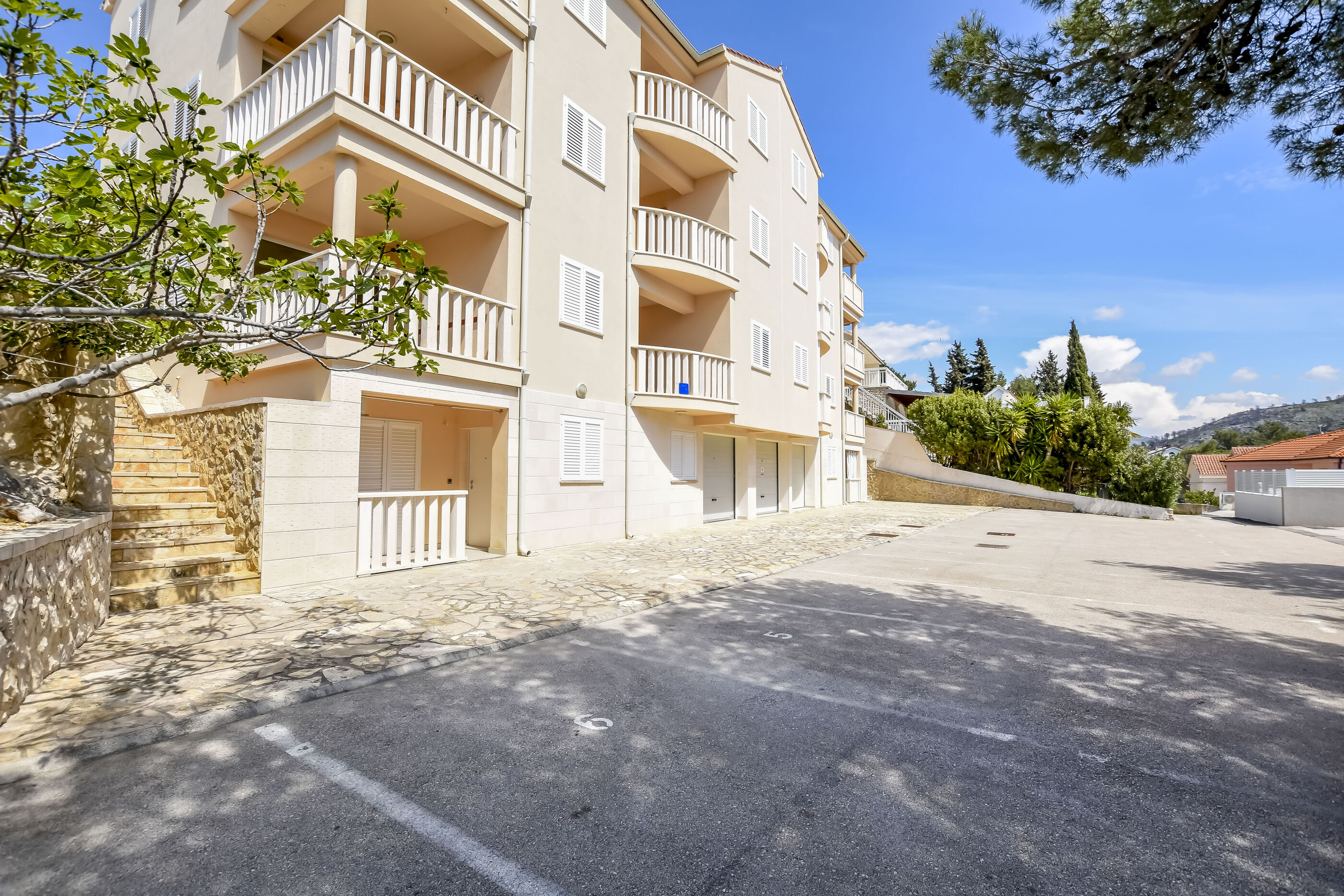Apartment Slavica 88941-A1