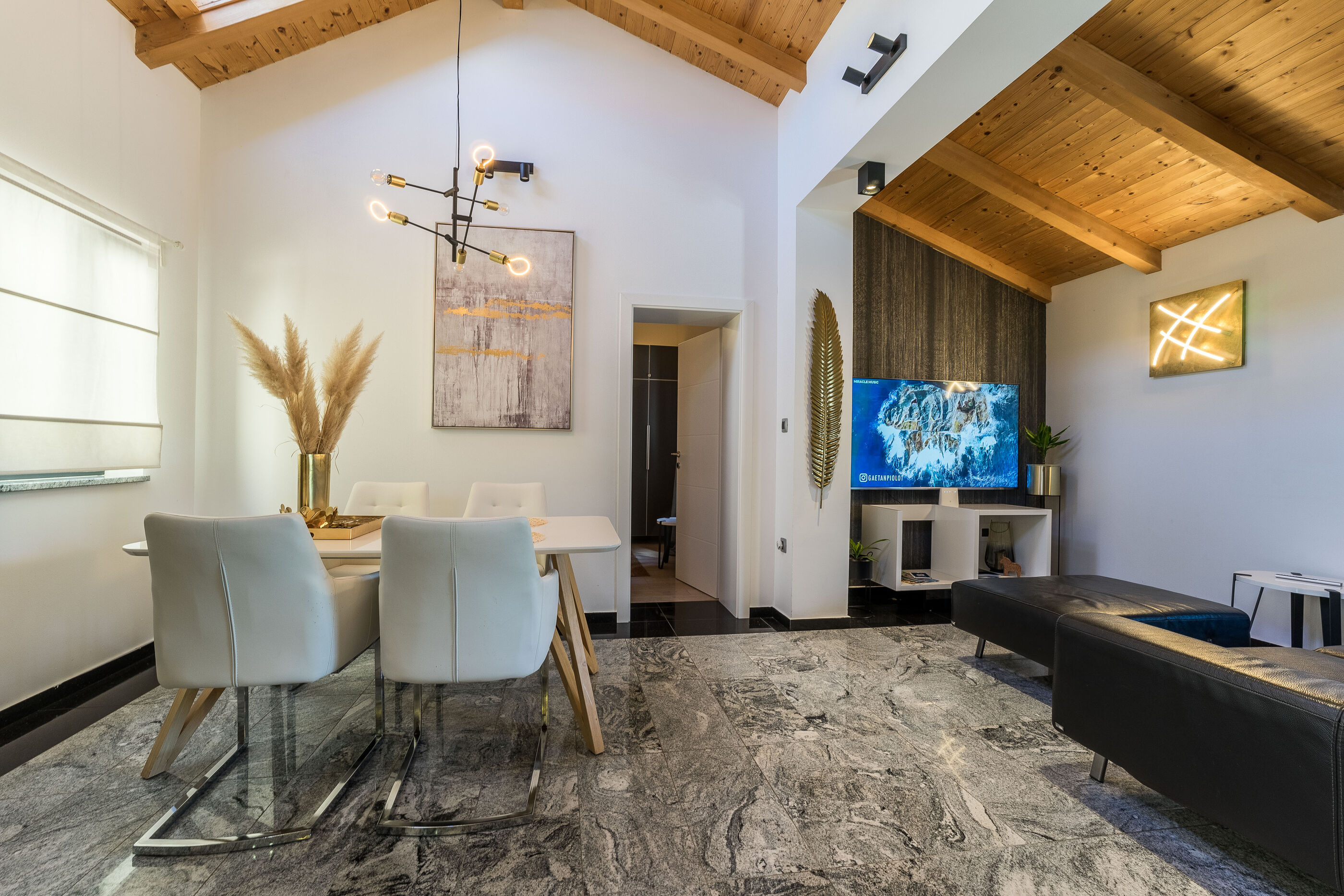 House Kairos 36434-K1