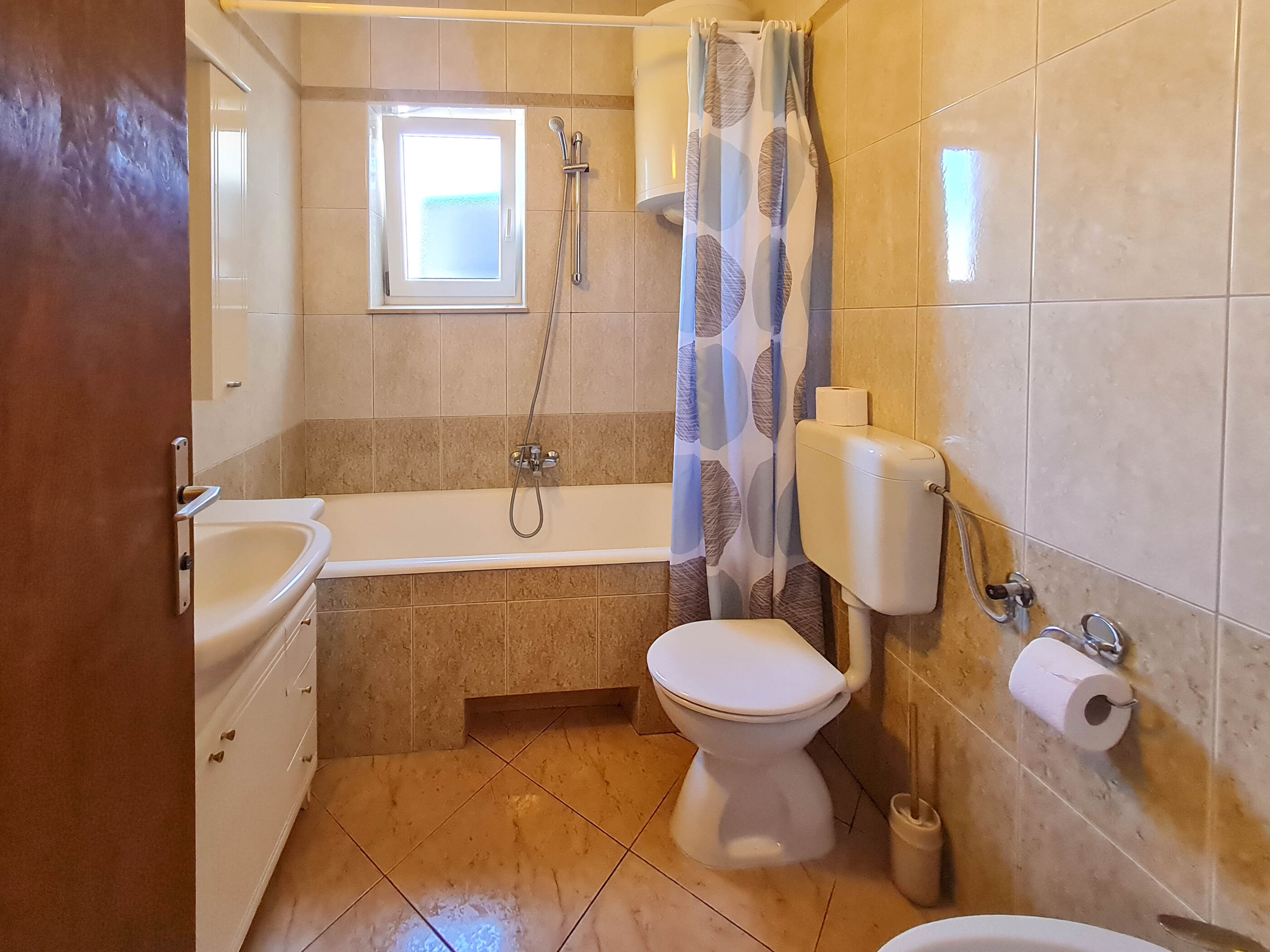 Apartments Katica 85421-A1