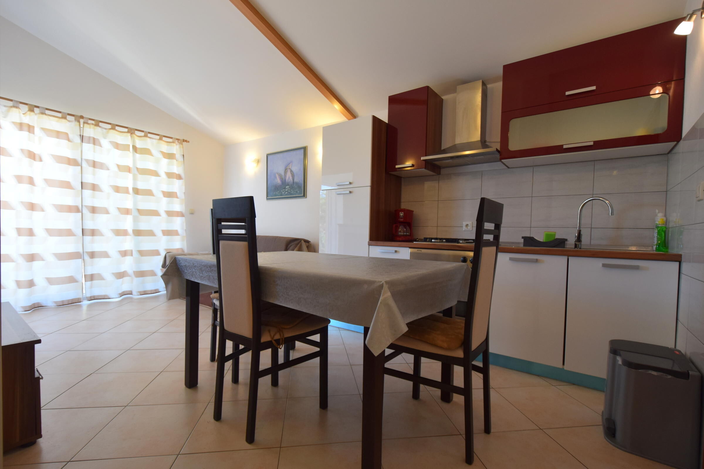House Pere 94065-A1