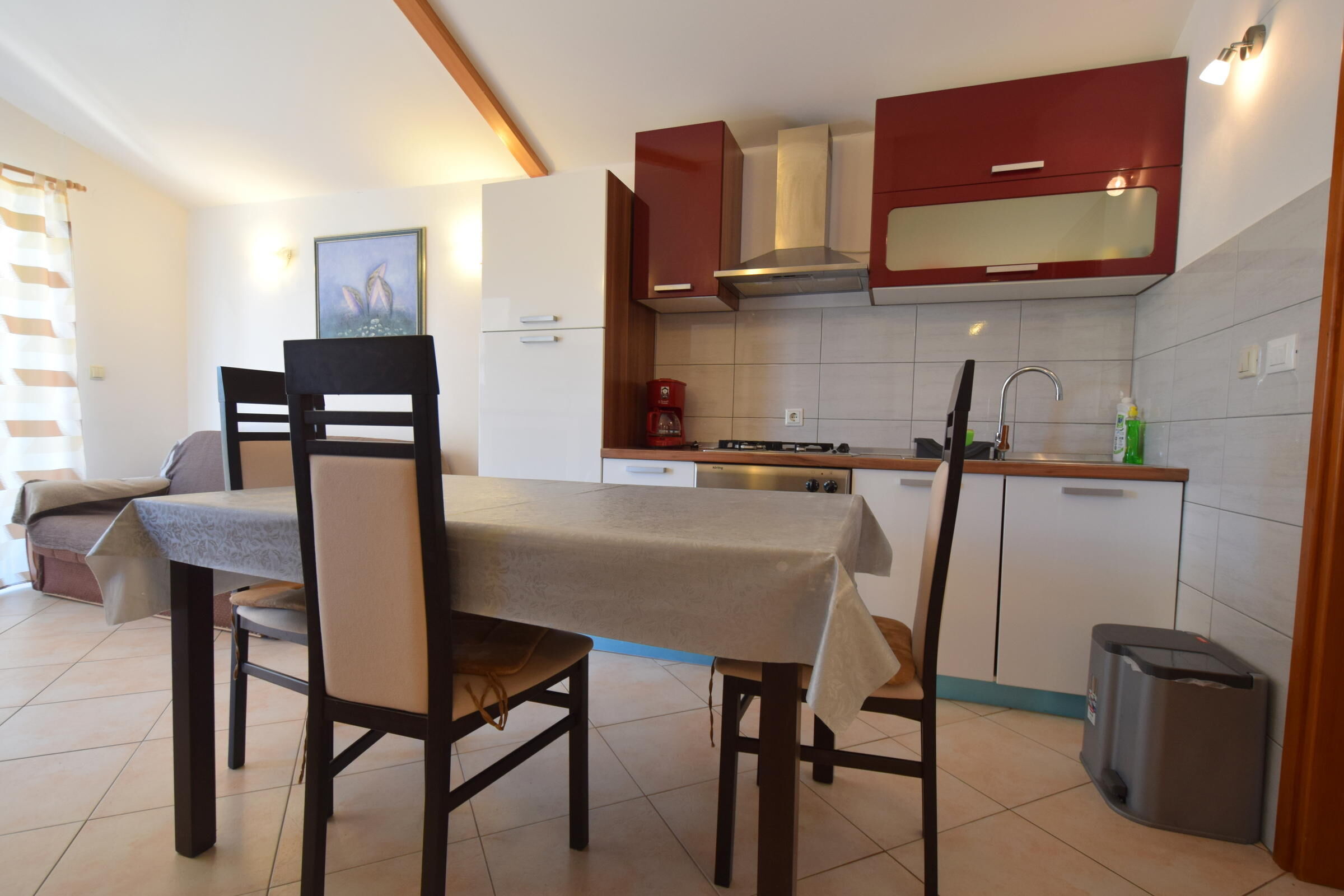 House Pere 94065-A1