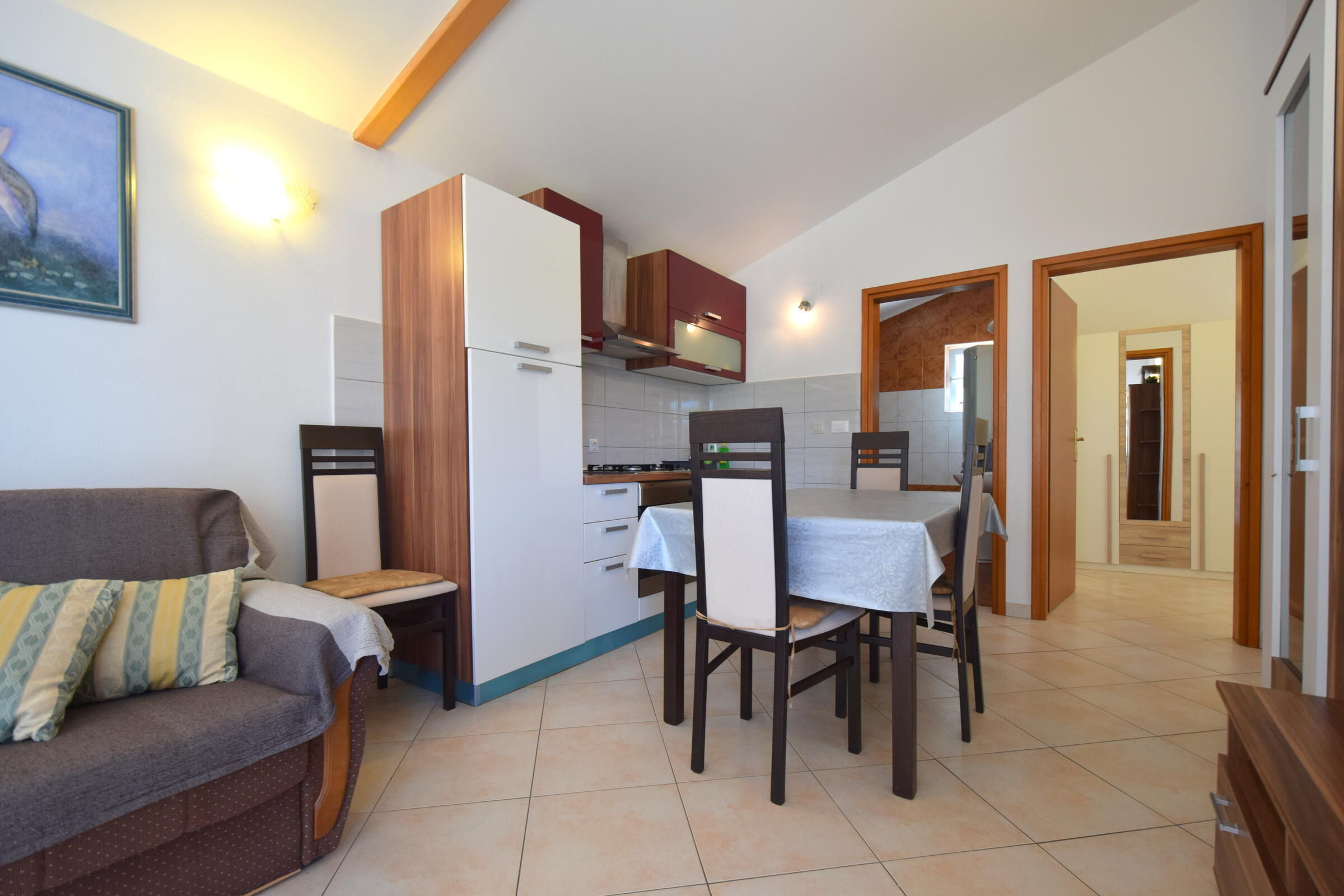 House Pere 94065-A1