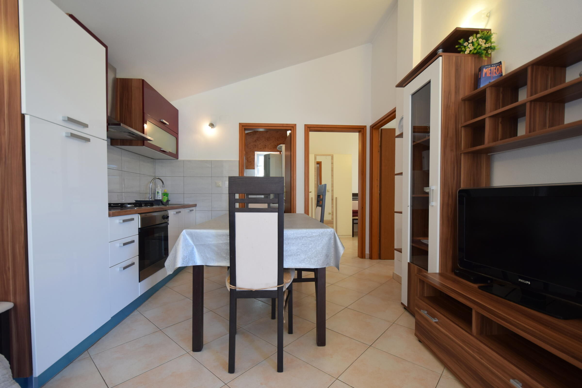 House Pere 94065-A1
