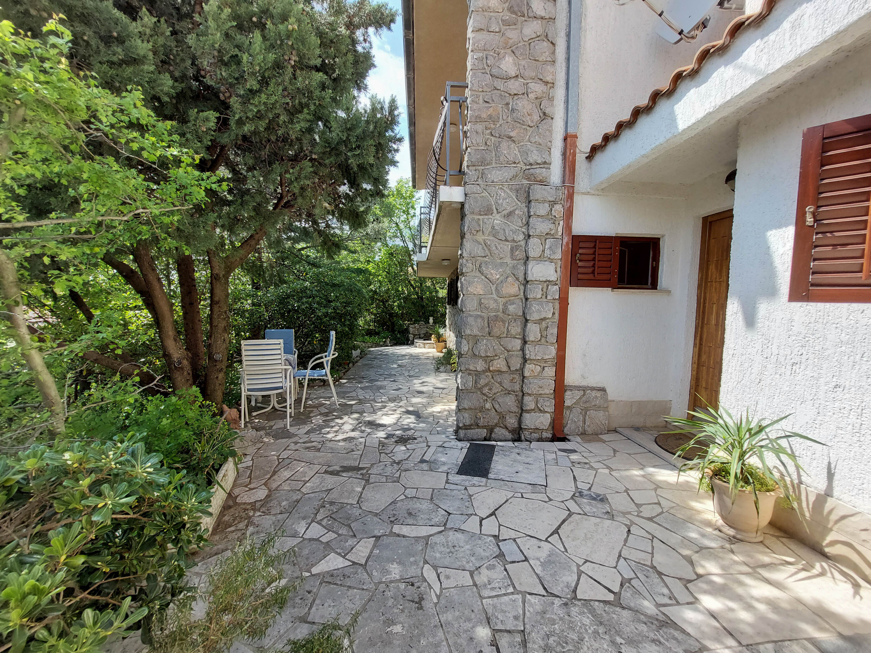 Apartments Vida 94141-A1