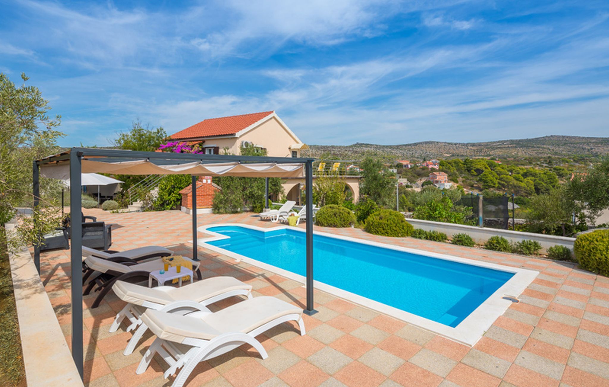 Villa Bravura V2041-K1