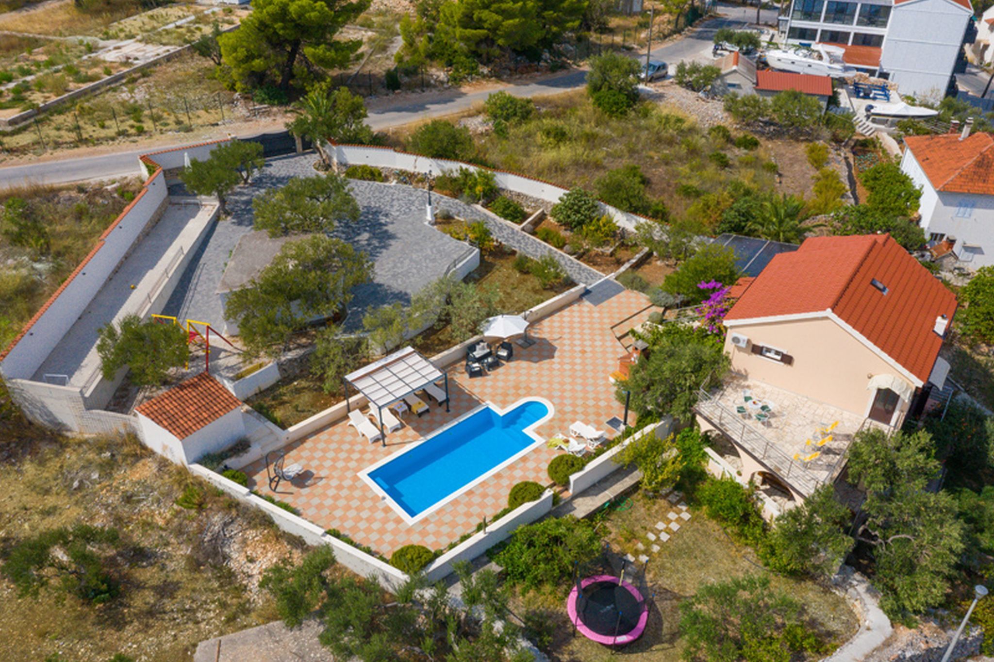 Villa Bravura V2041-K1
