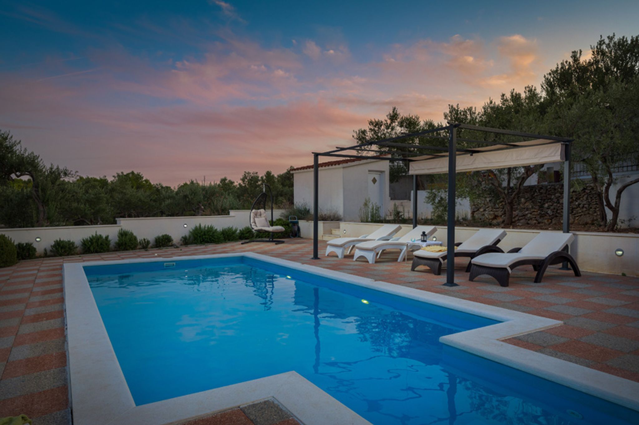 Villa Bravura V2041-K1