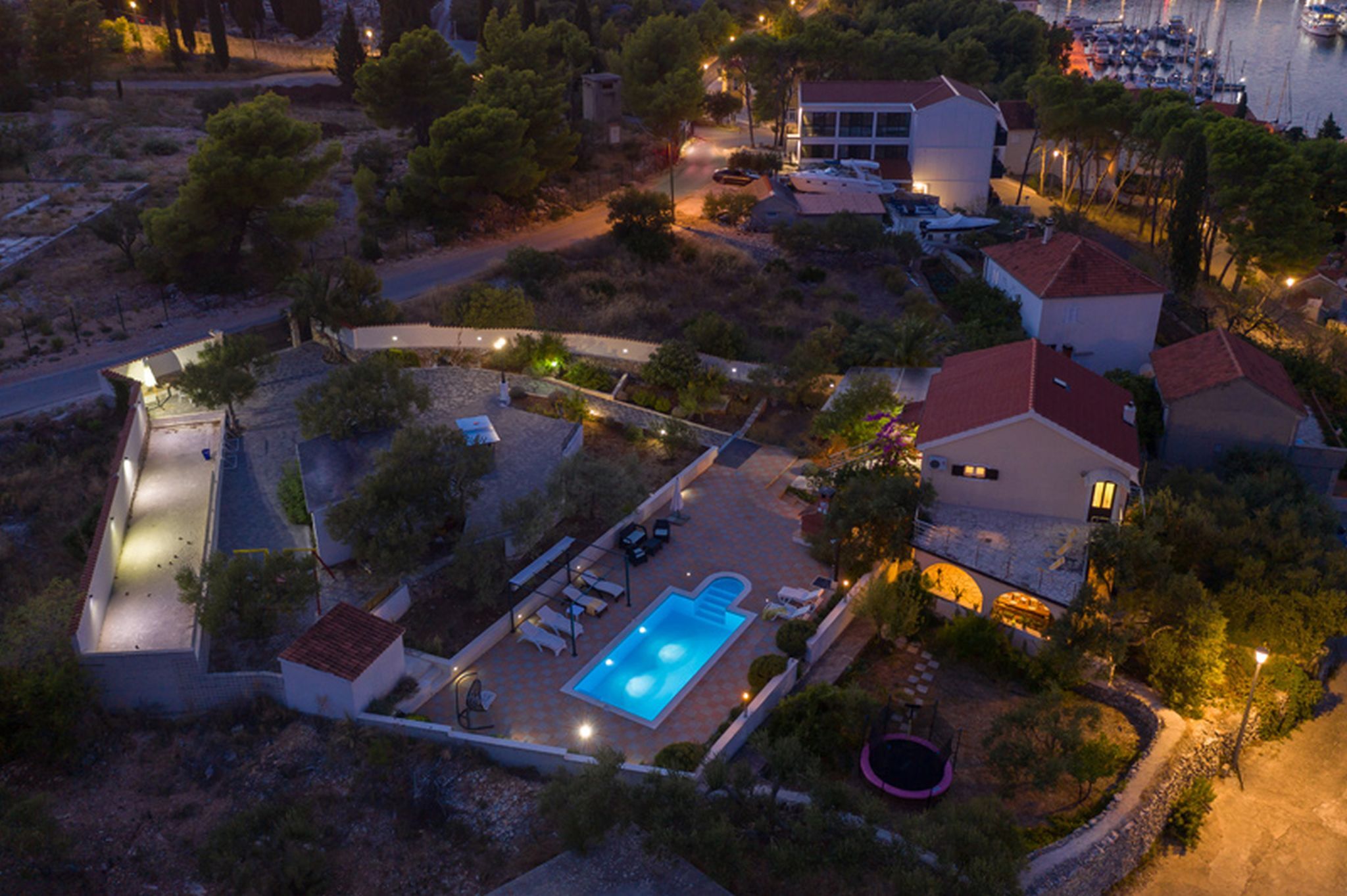 Villa Bravura V2041-K1