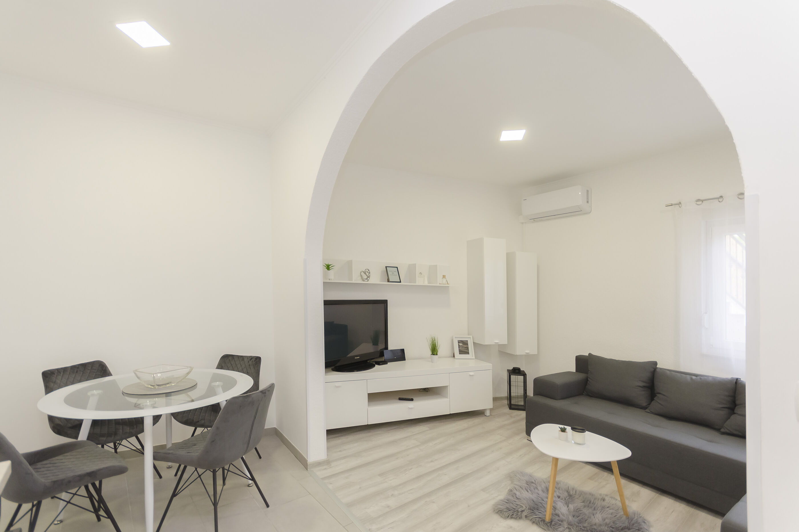 Apartment Maja with Jacuzzi 94371-A1