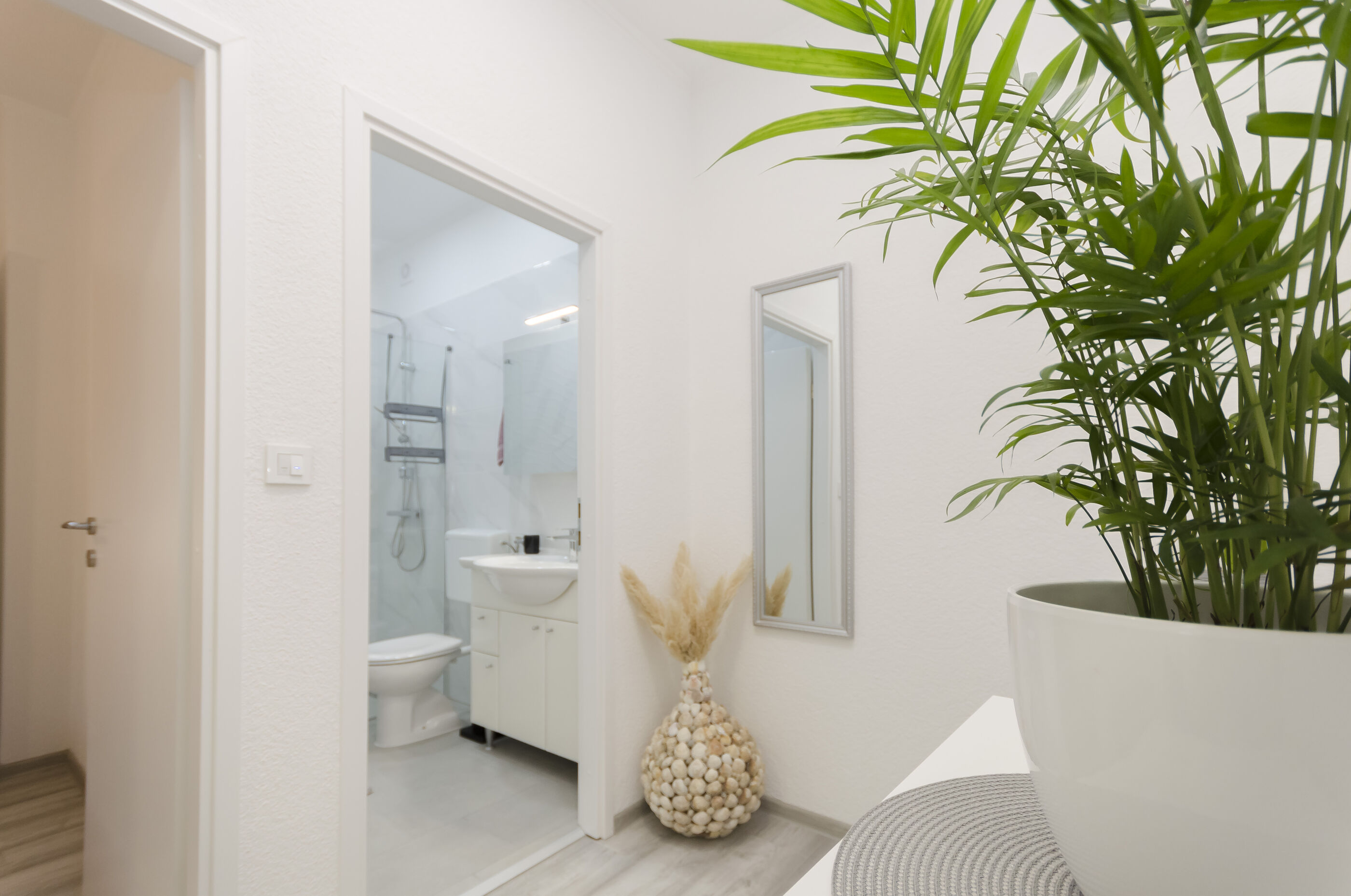 Apartment Maja with Jacuzzi 94371-A1