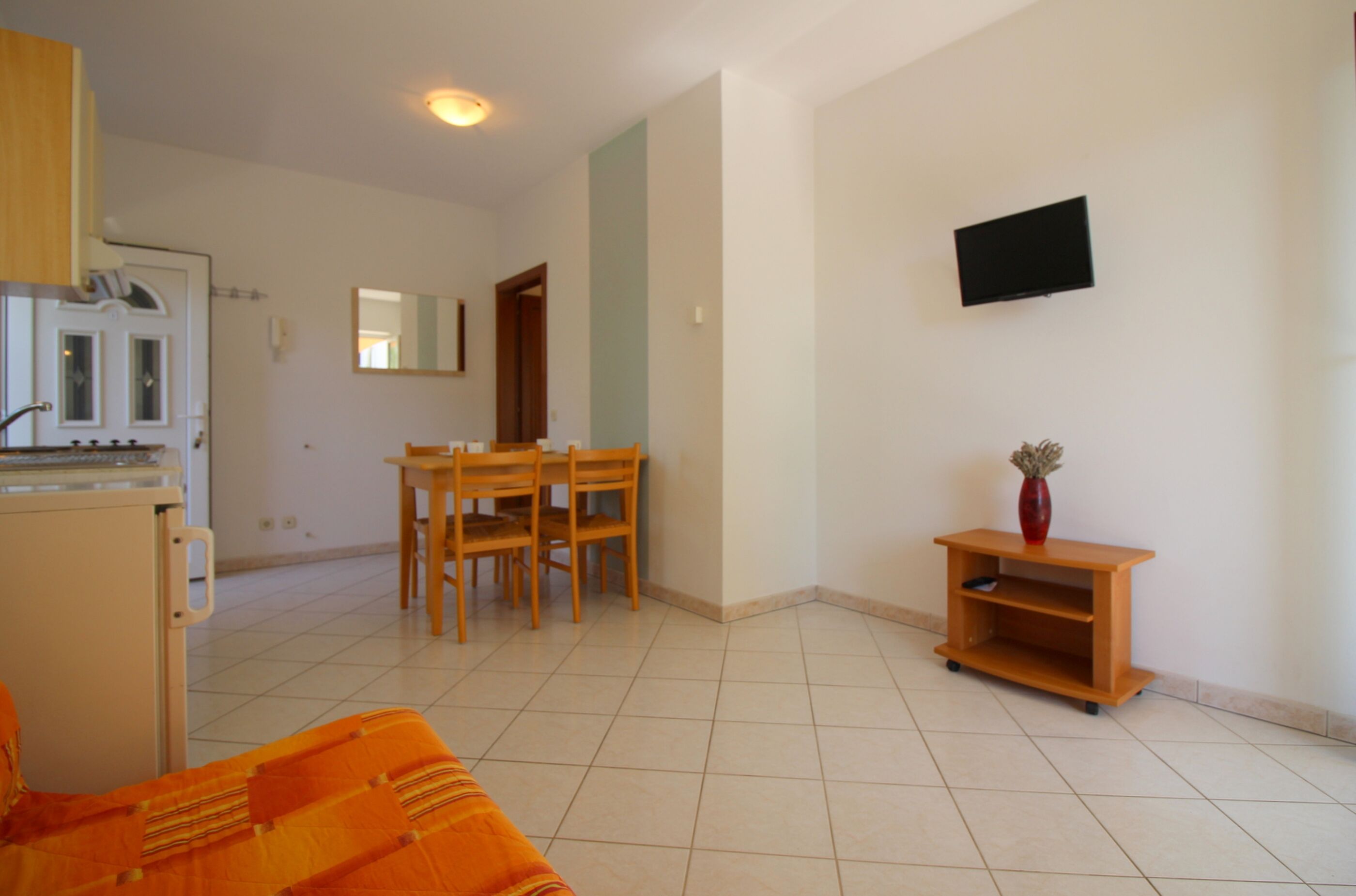 Apartments IKO 16921-A2