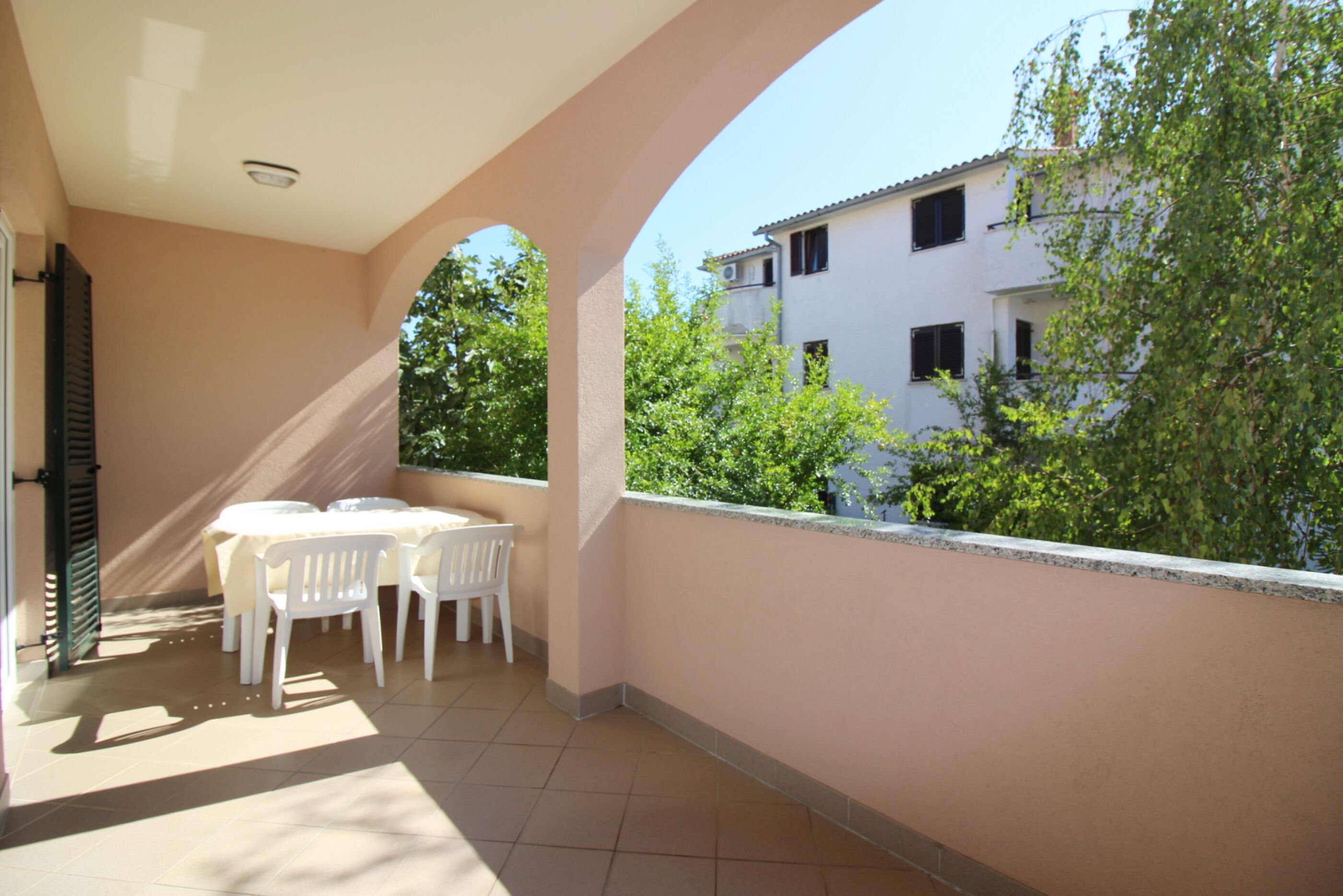 Apartments IKO 16921-A2