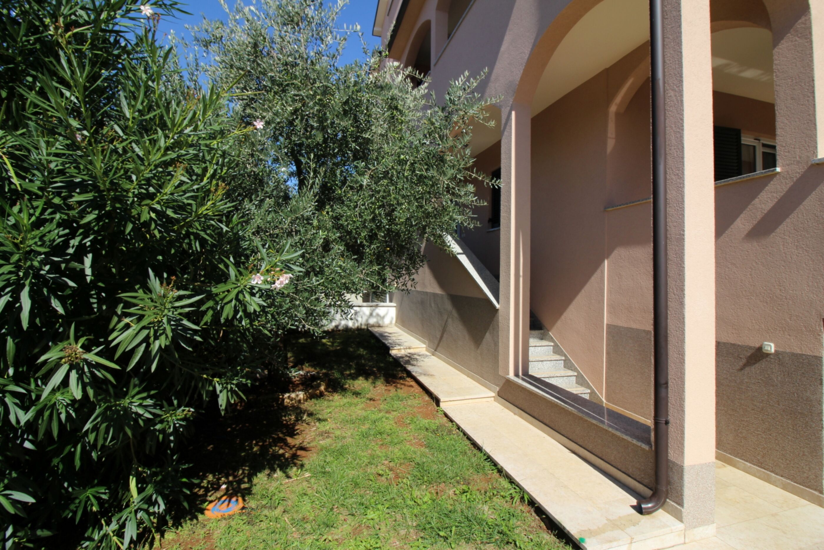 Apartments IKO 16921-A2