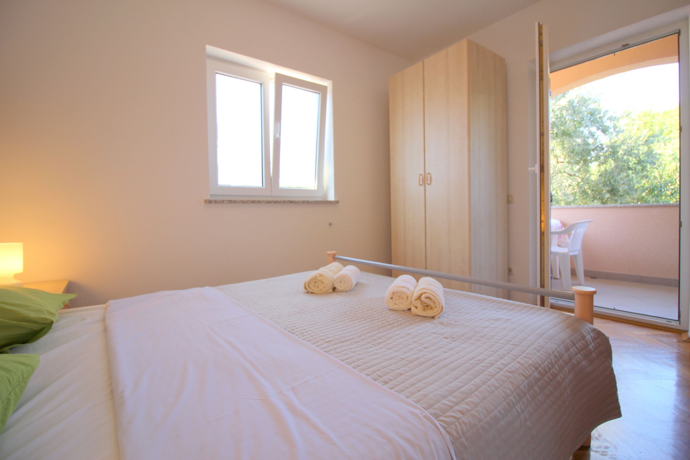 Apartments IKO 16921-A1