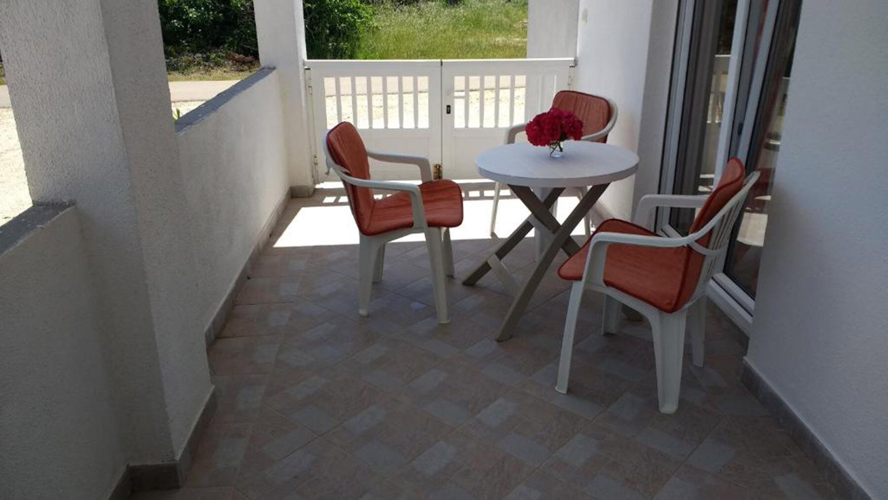Apartments Ivica 93751-A2