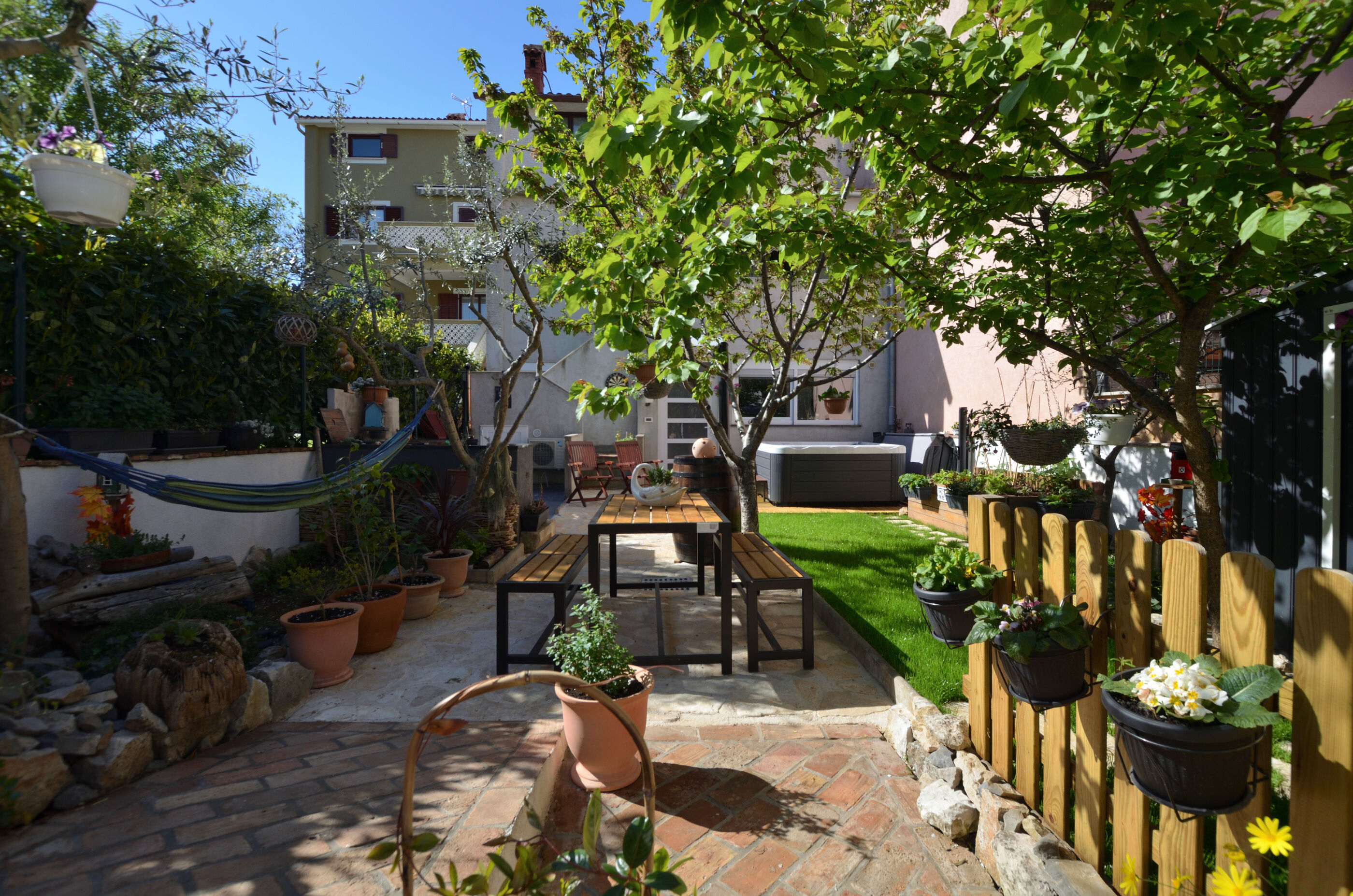 Apartment Dante 63811-A1