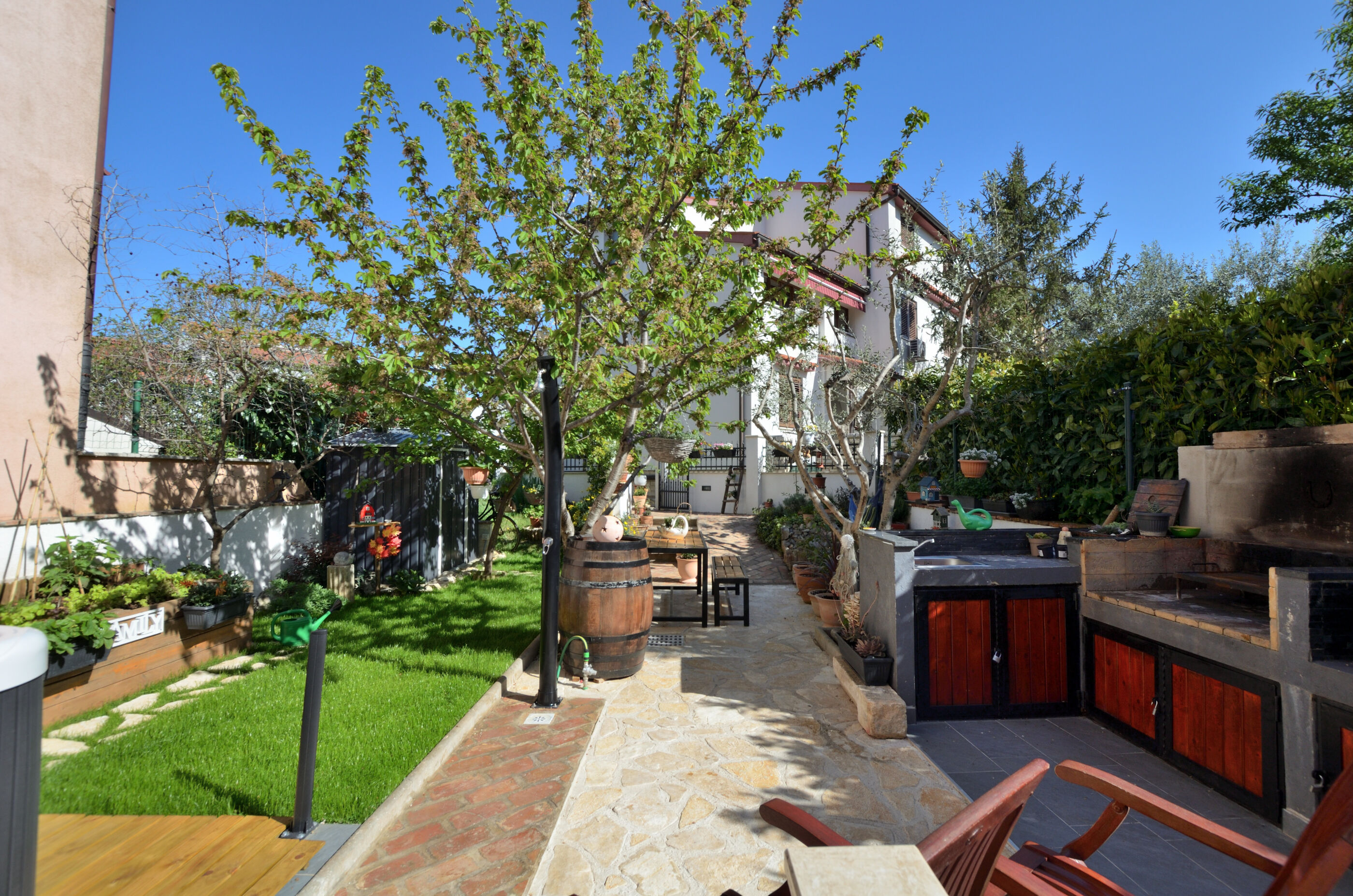 Apartment Dante 63811-A1